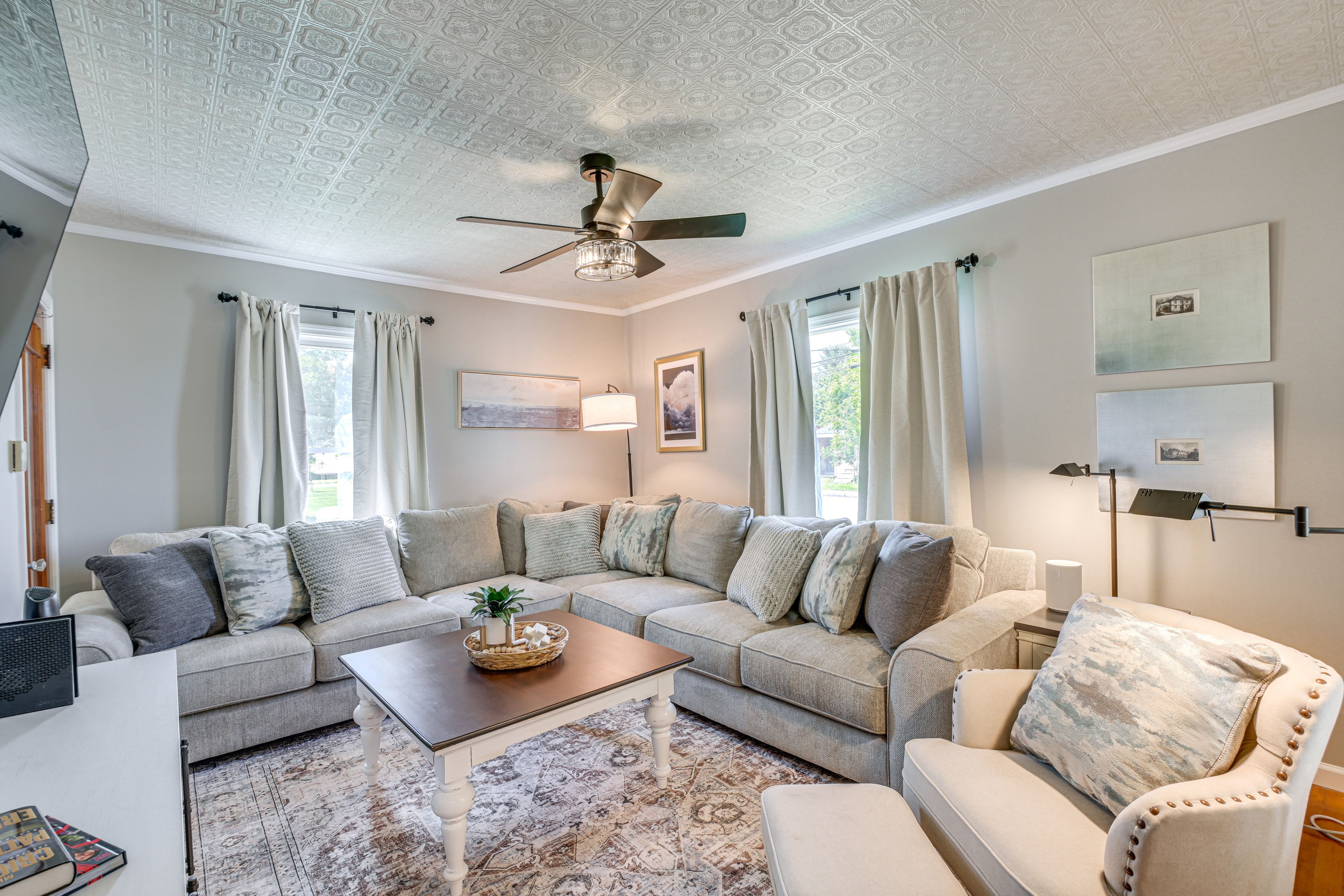 Living Room | Smart TV | 1st Floor