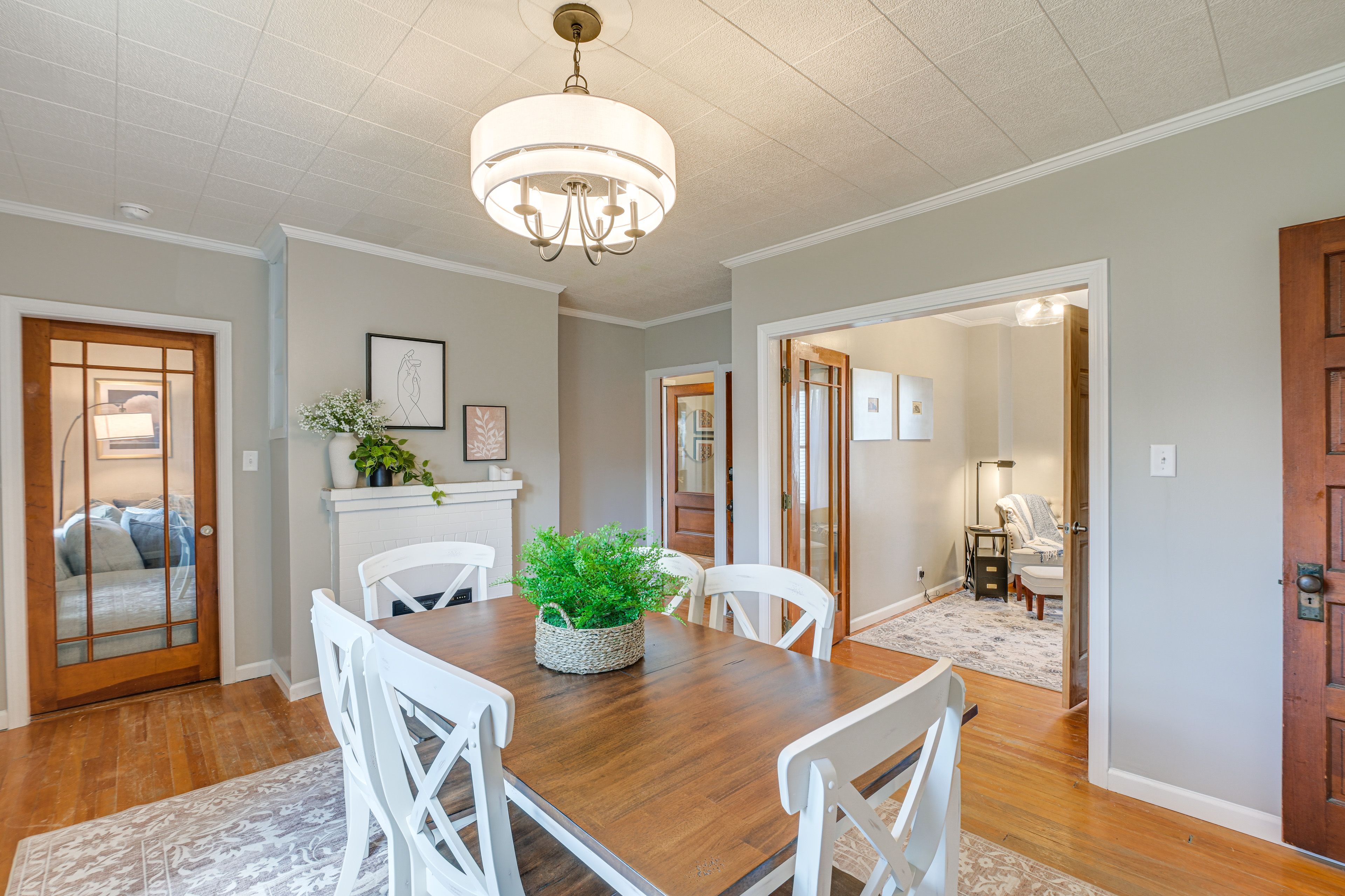 Dining Area | 1st Floor