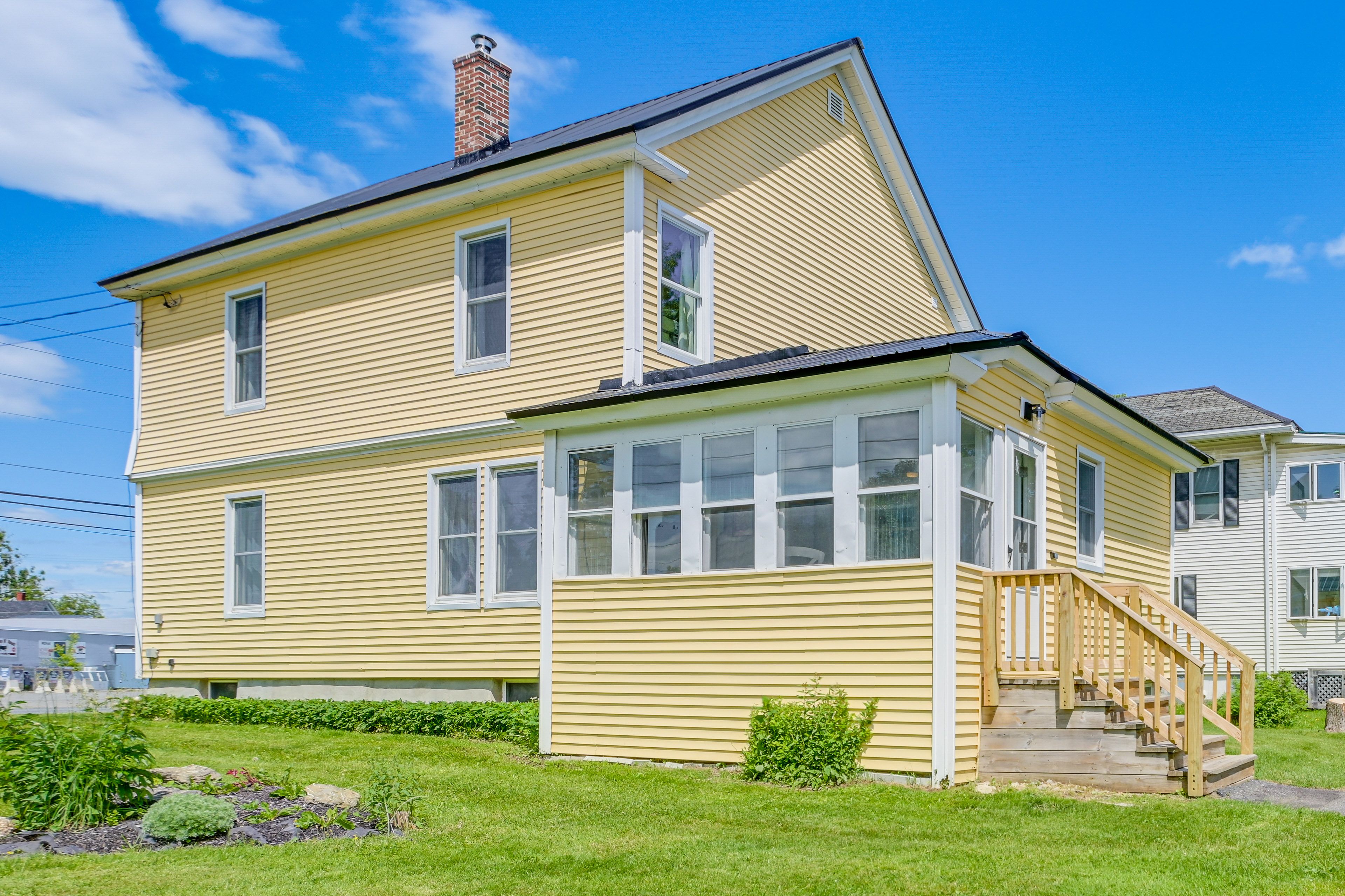 Exterior | Yard