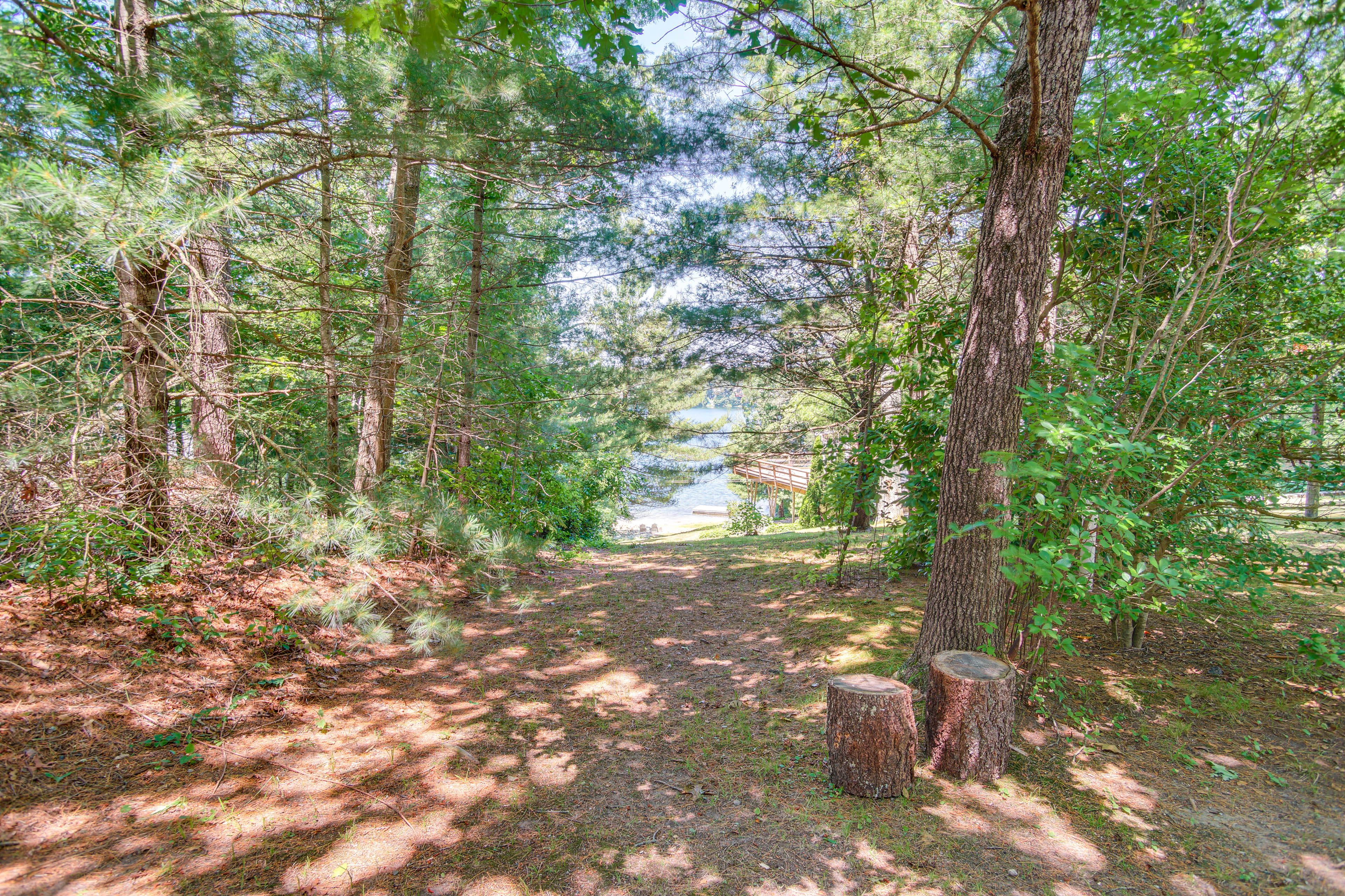 Walk to Pond Beach