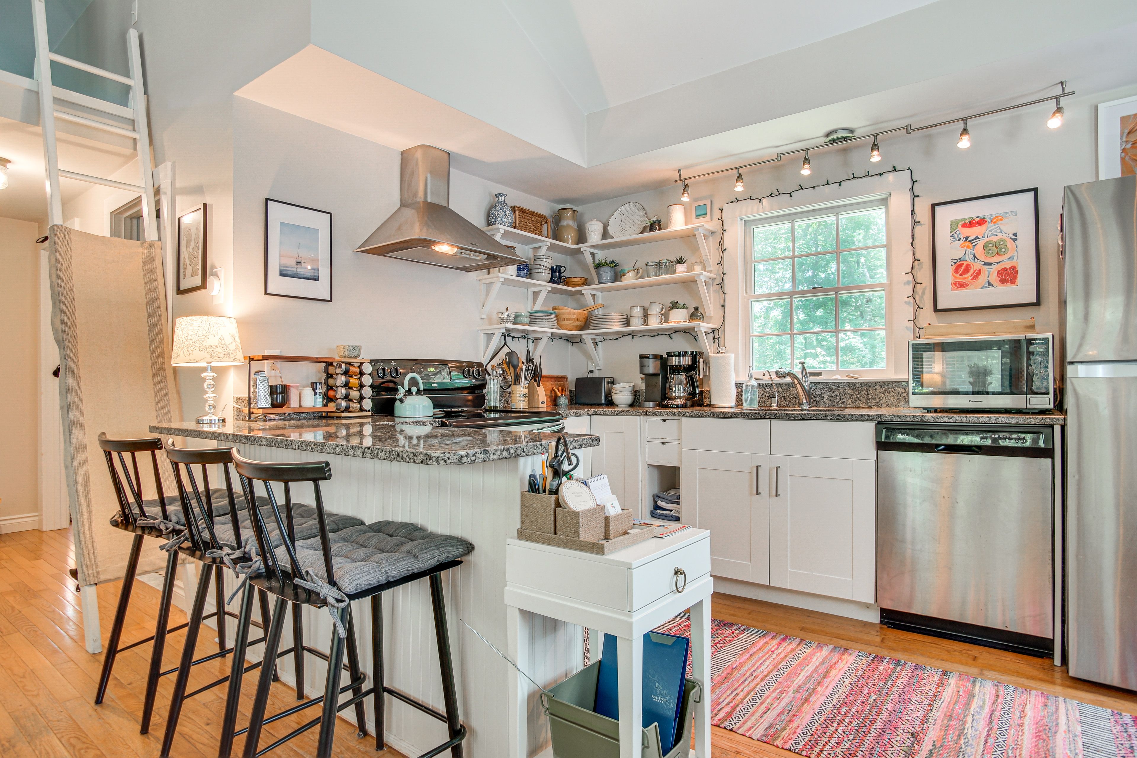 Kitchen | Cooking Basics | Dishwasher | 1st Floor