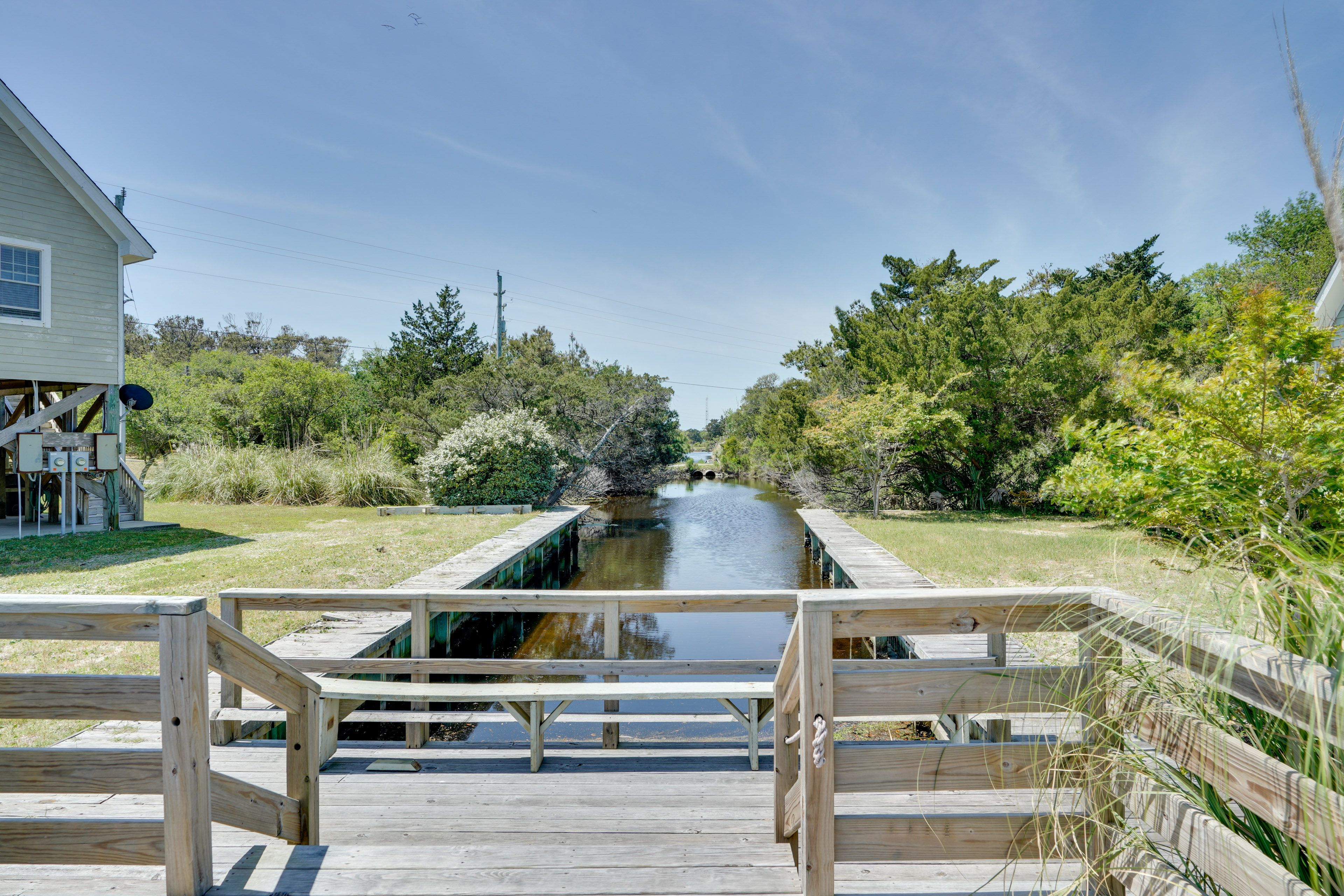 Shared Boardwalk & Canal Access