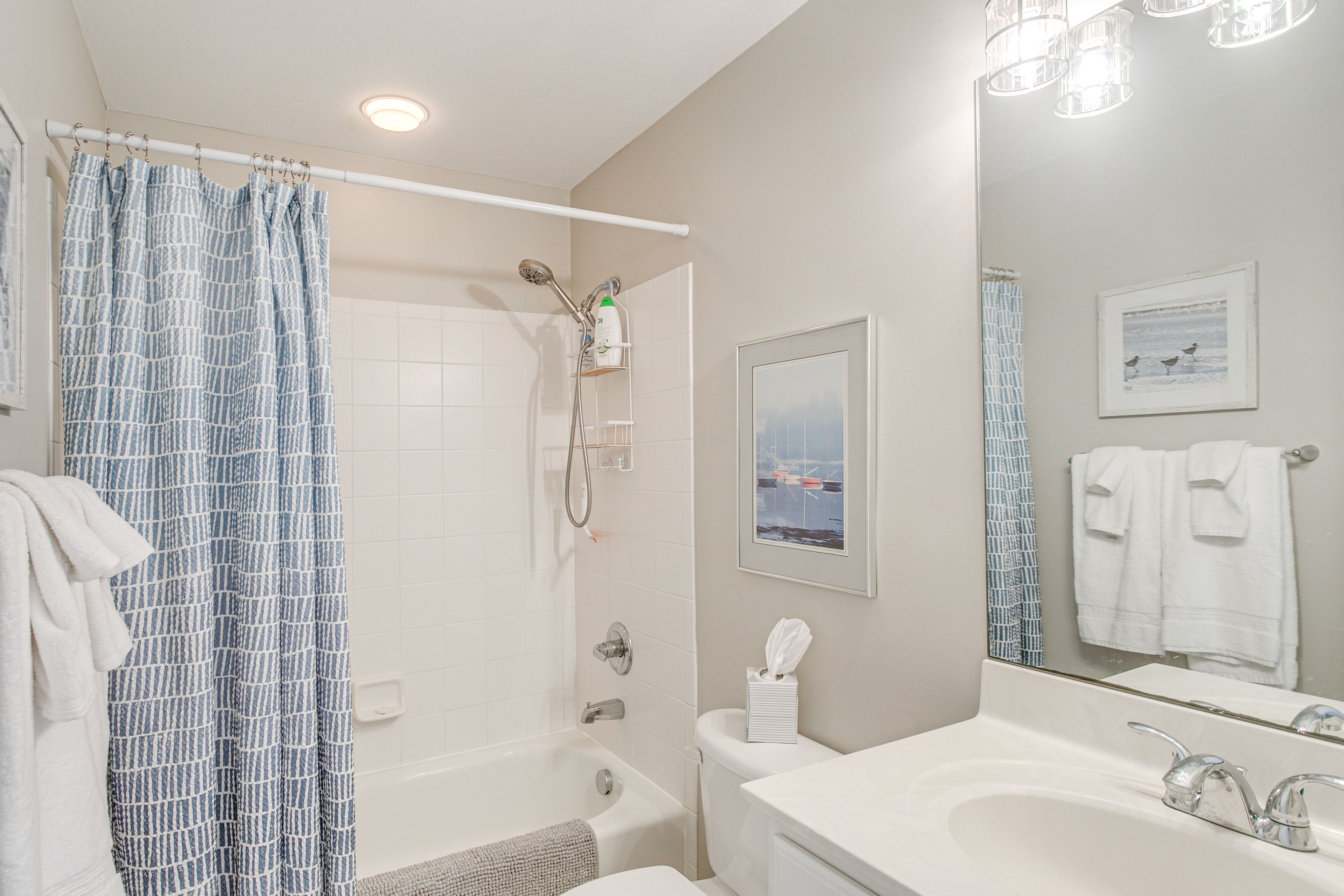 Full Bathroom