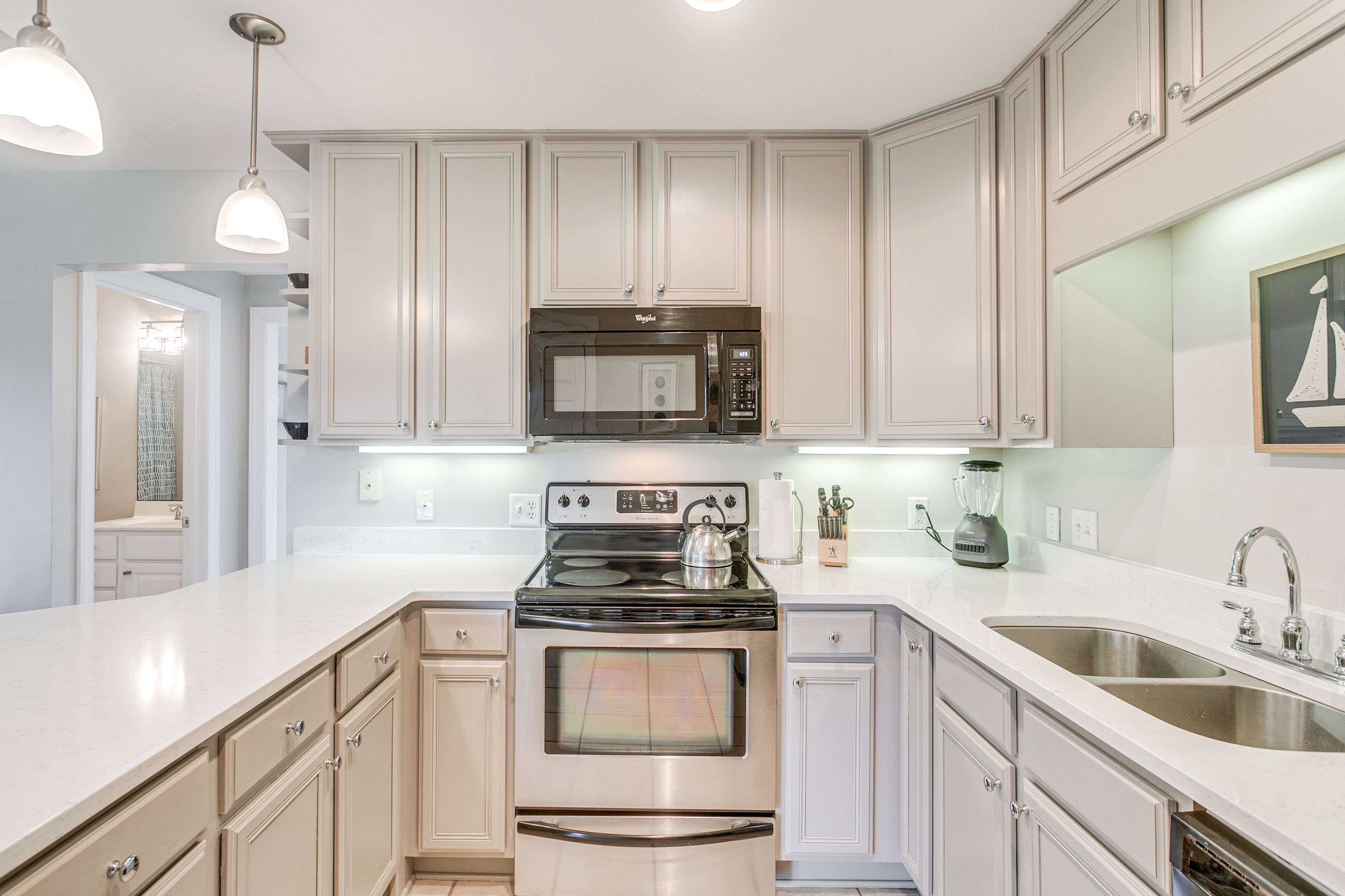 Kitchen | Drip Coffee Maker | Dishwasher | Cooking Utensils | Blender