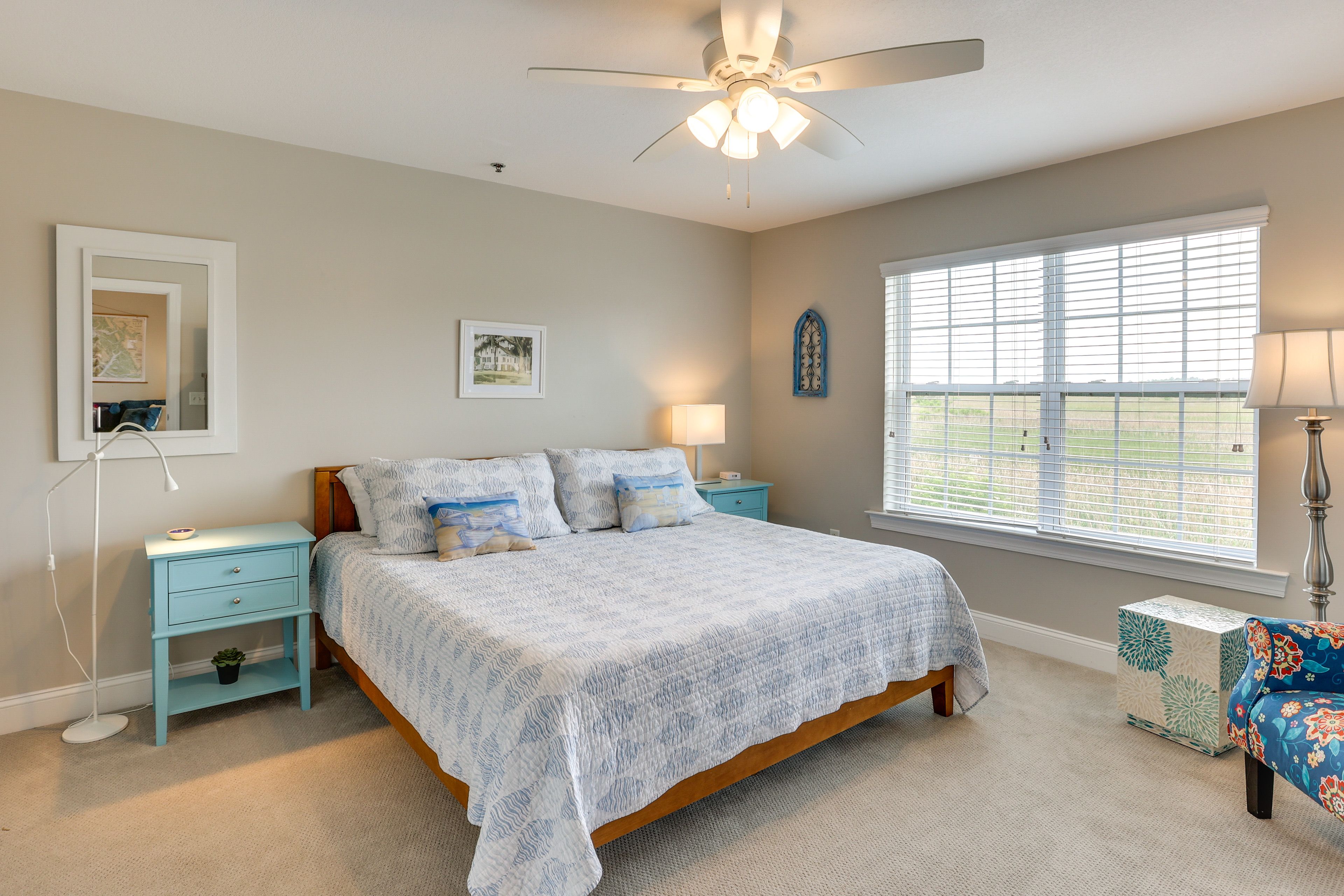 Bedroom 2 | King Bed
