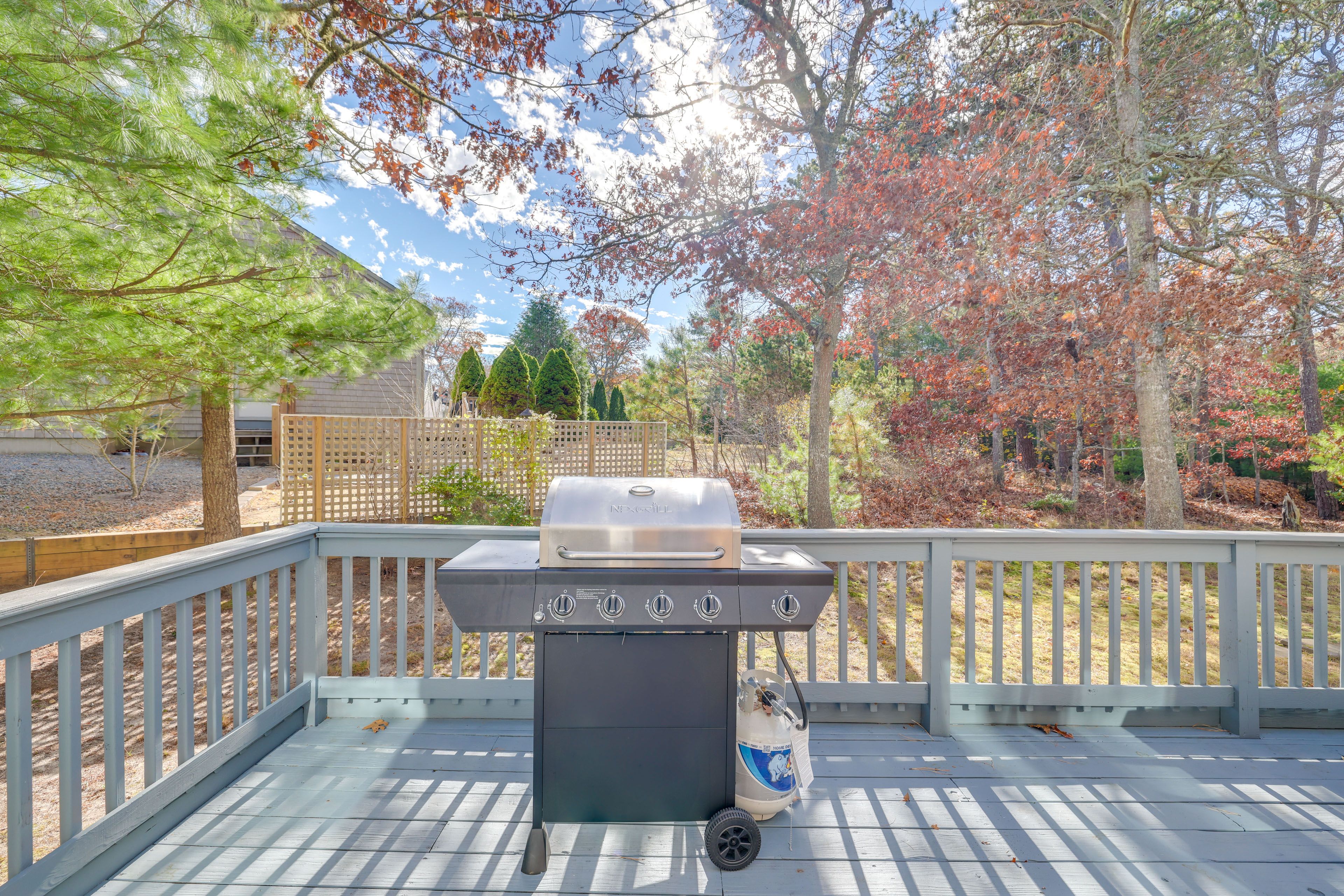 House Exterior | Furnished Deck | Dining Area | Gas Grill