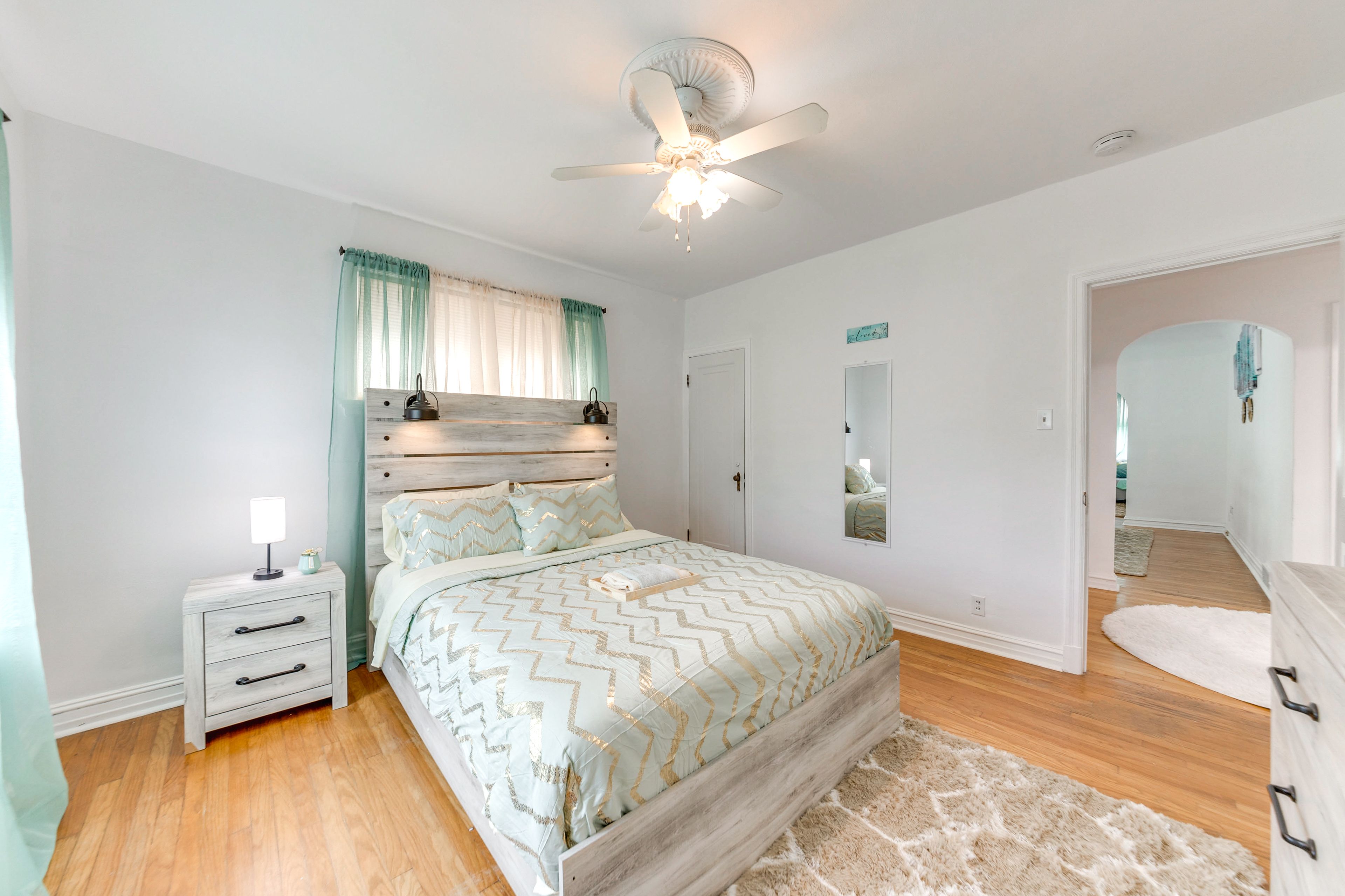 Bedroom 2 | Full Bed | 1st Floor
