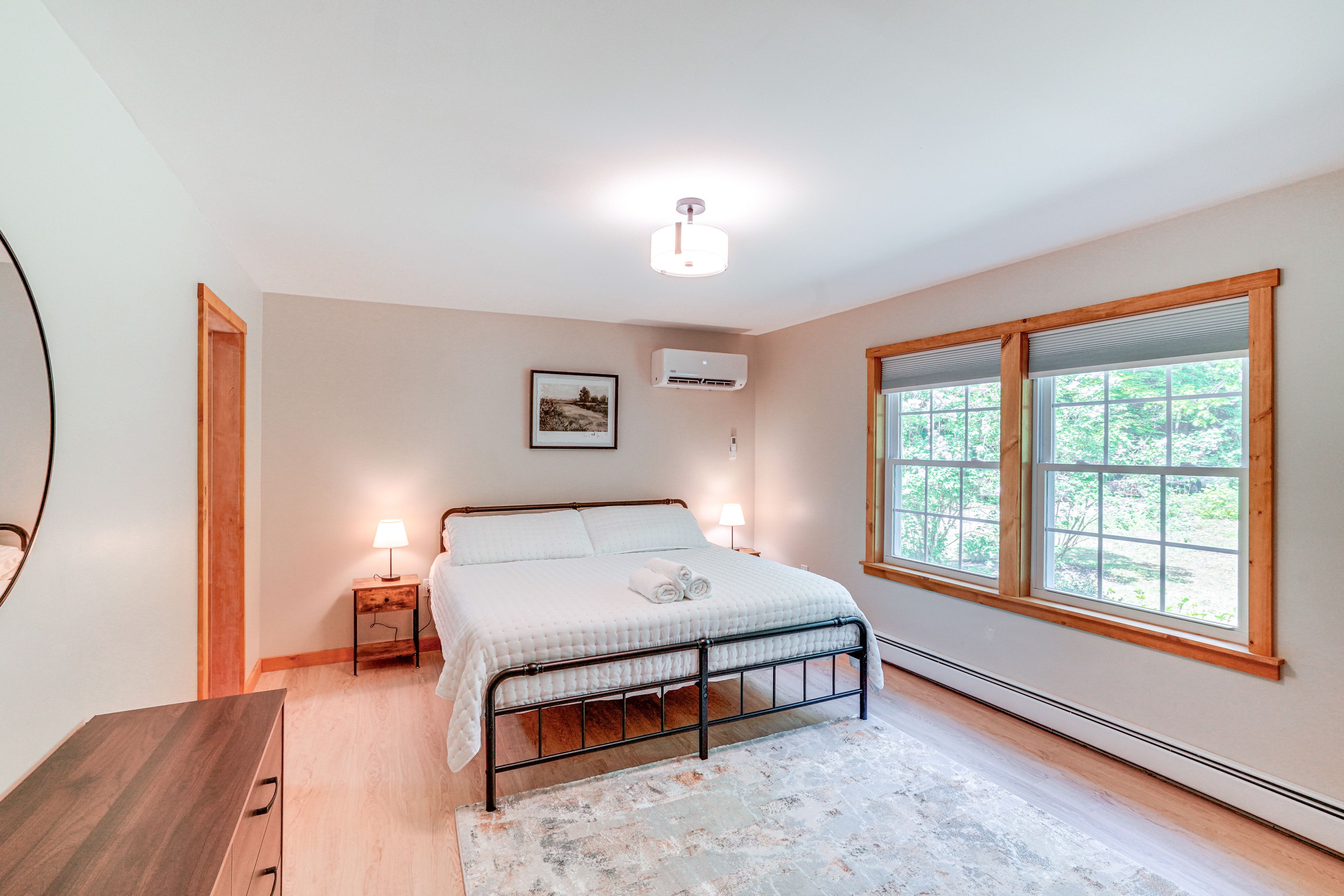 Bedroom 1 | King Bed | Linens Provided