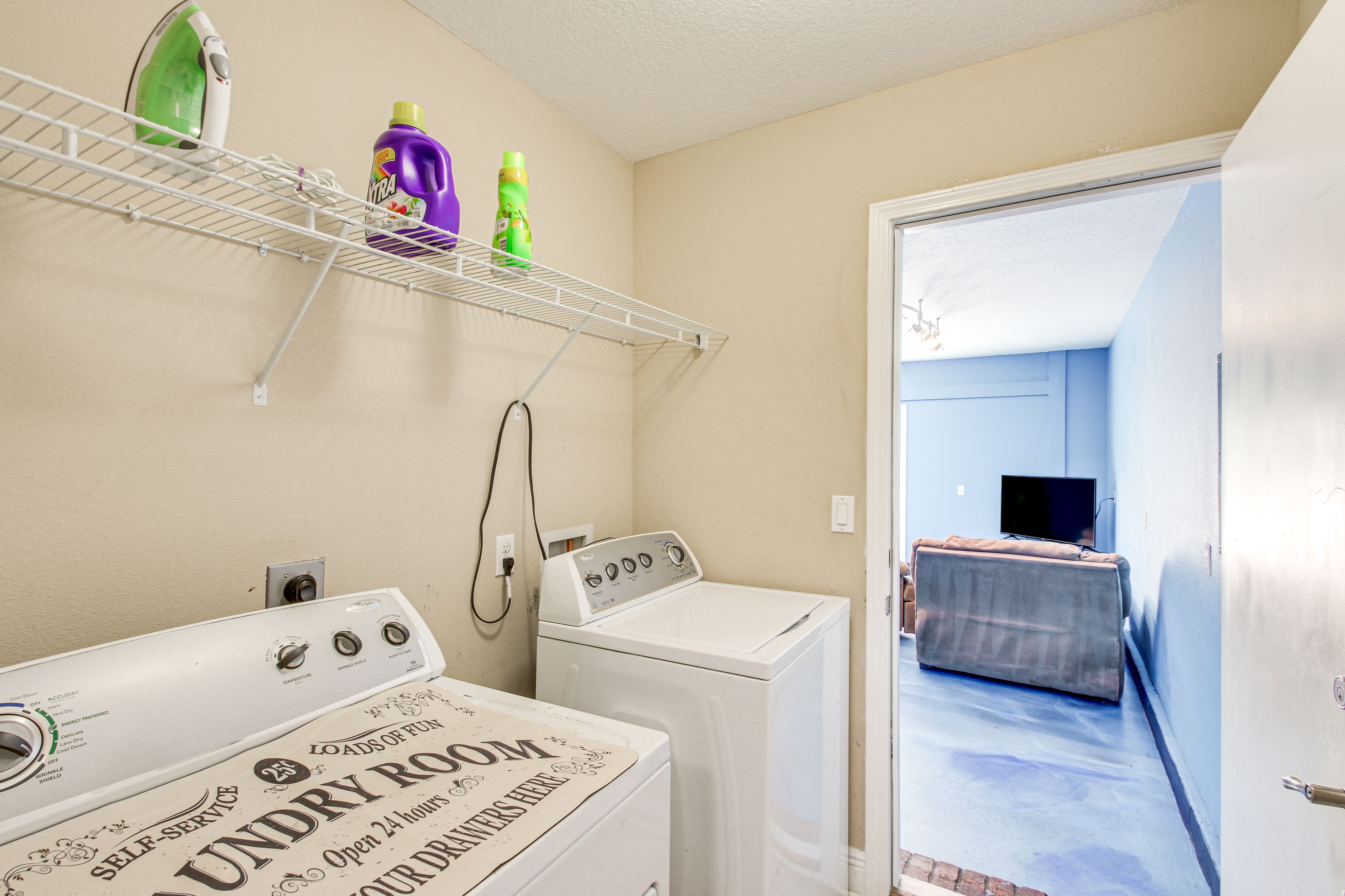 Washer & Dryer