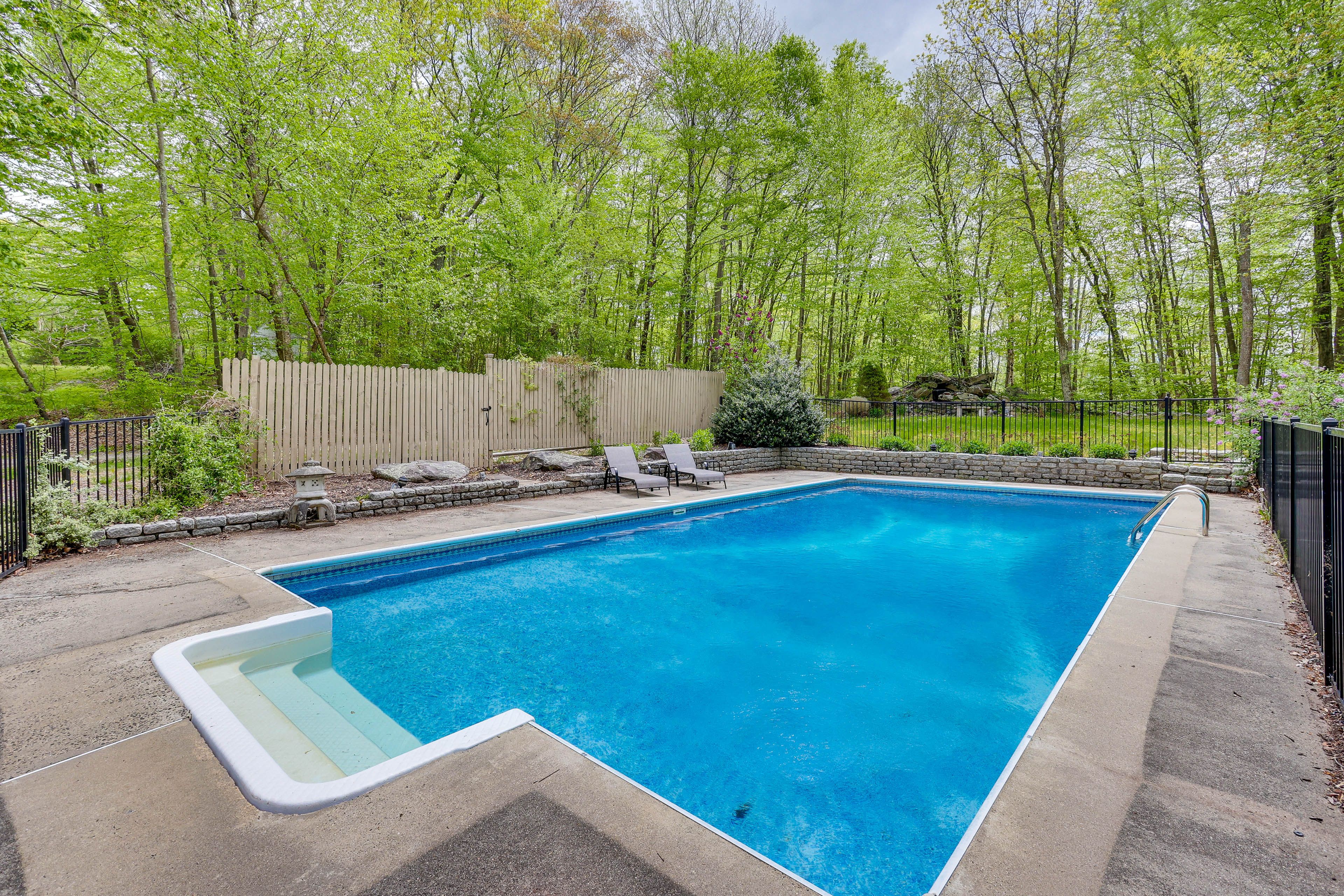 Private Pool