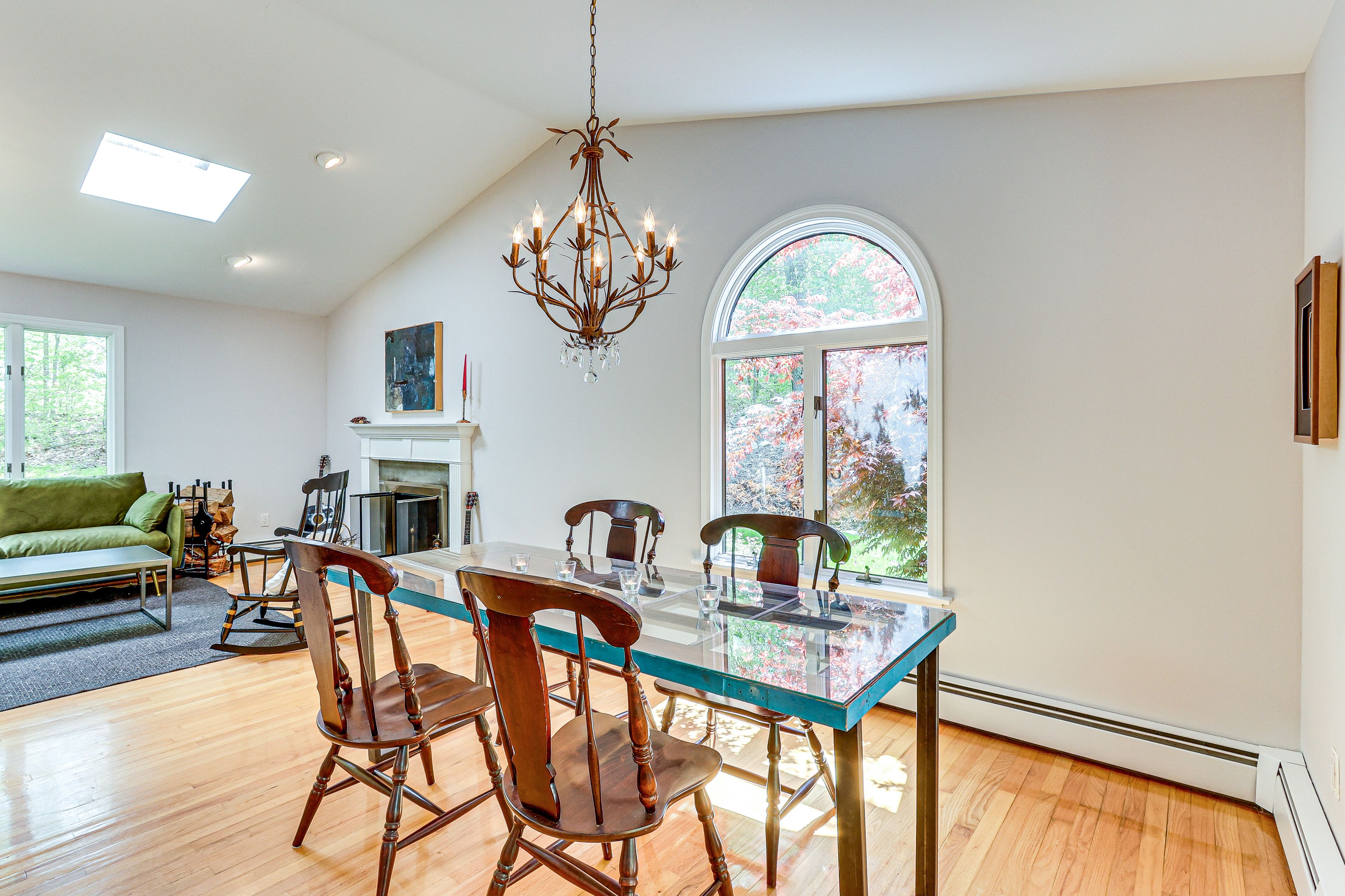Dining Area | 1st Floor | Dishware/Flatware