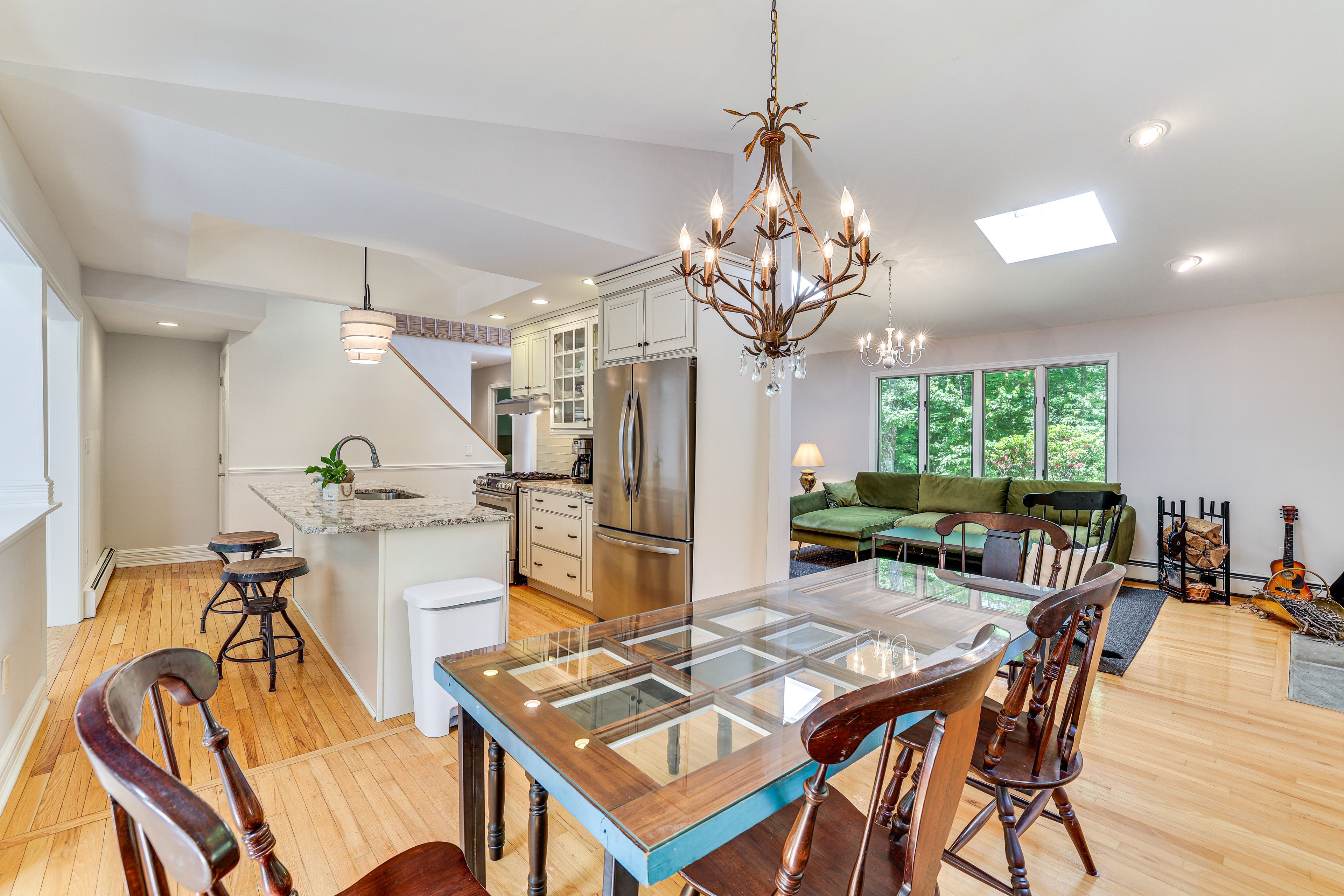 Dining Area | 1st Floor | Dishware/Flatware