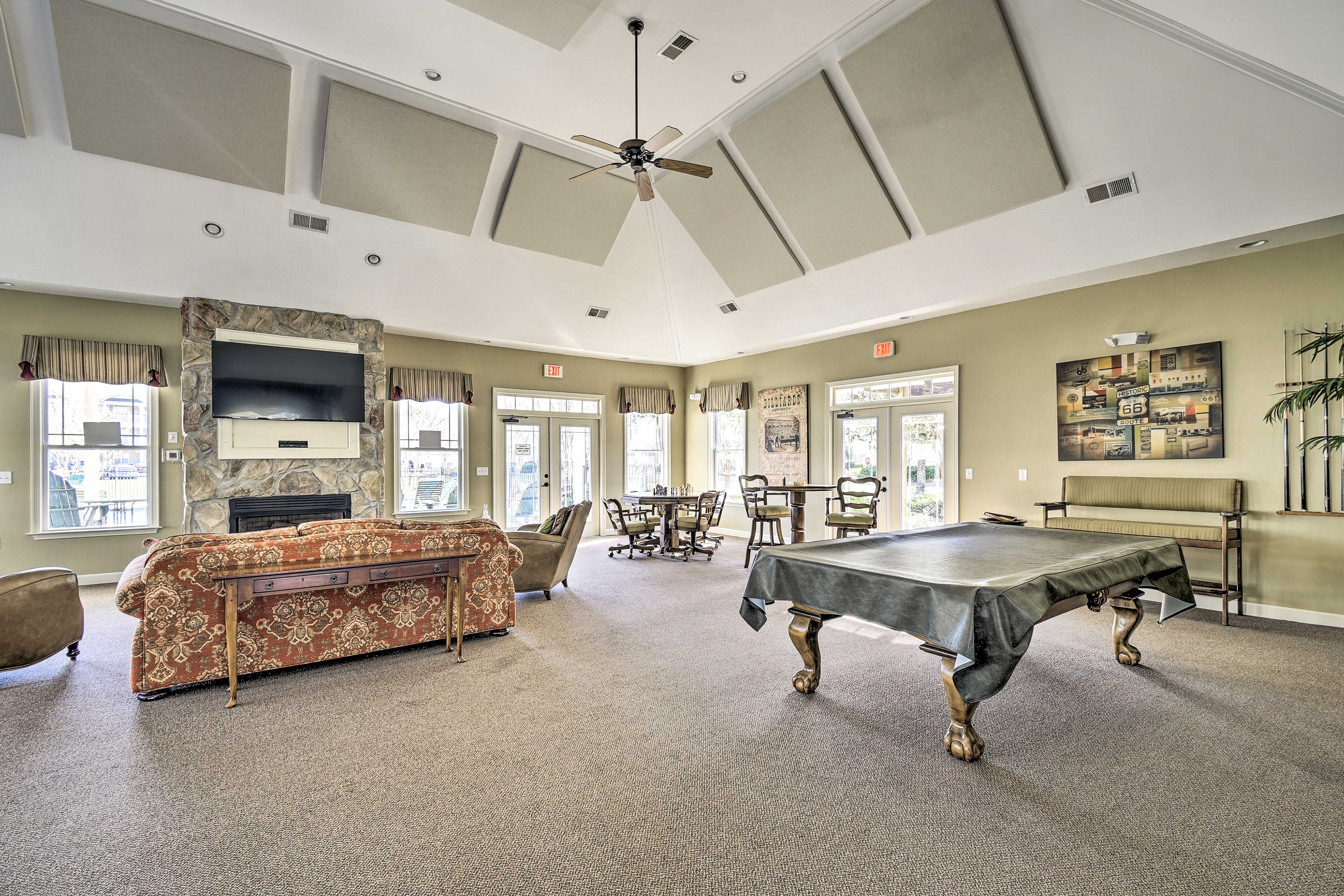 Crow Creek | Community Amenities | Clubhouse