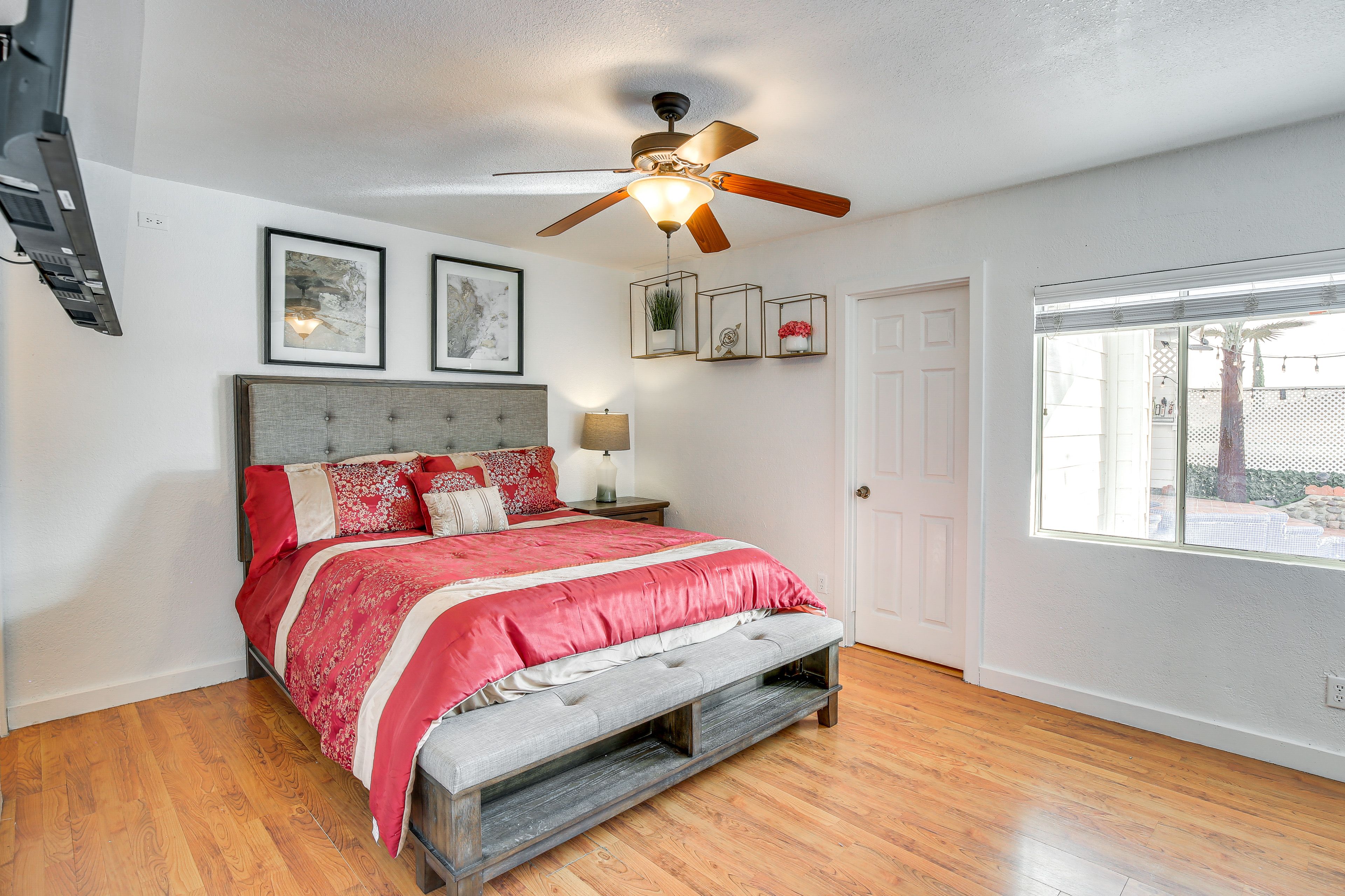 Bedroom 1 | Queen Bed | Linens Provided
