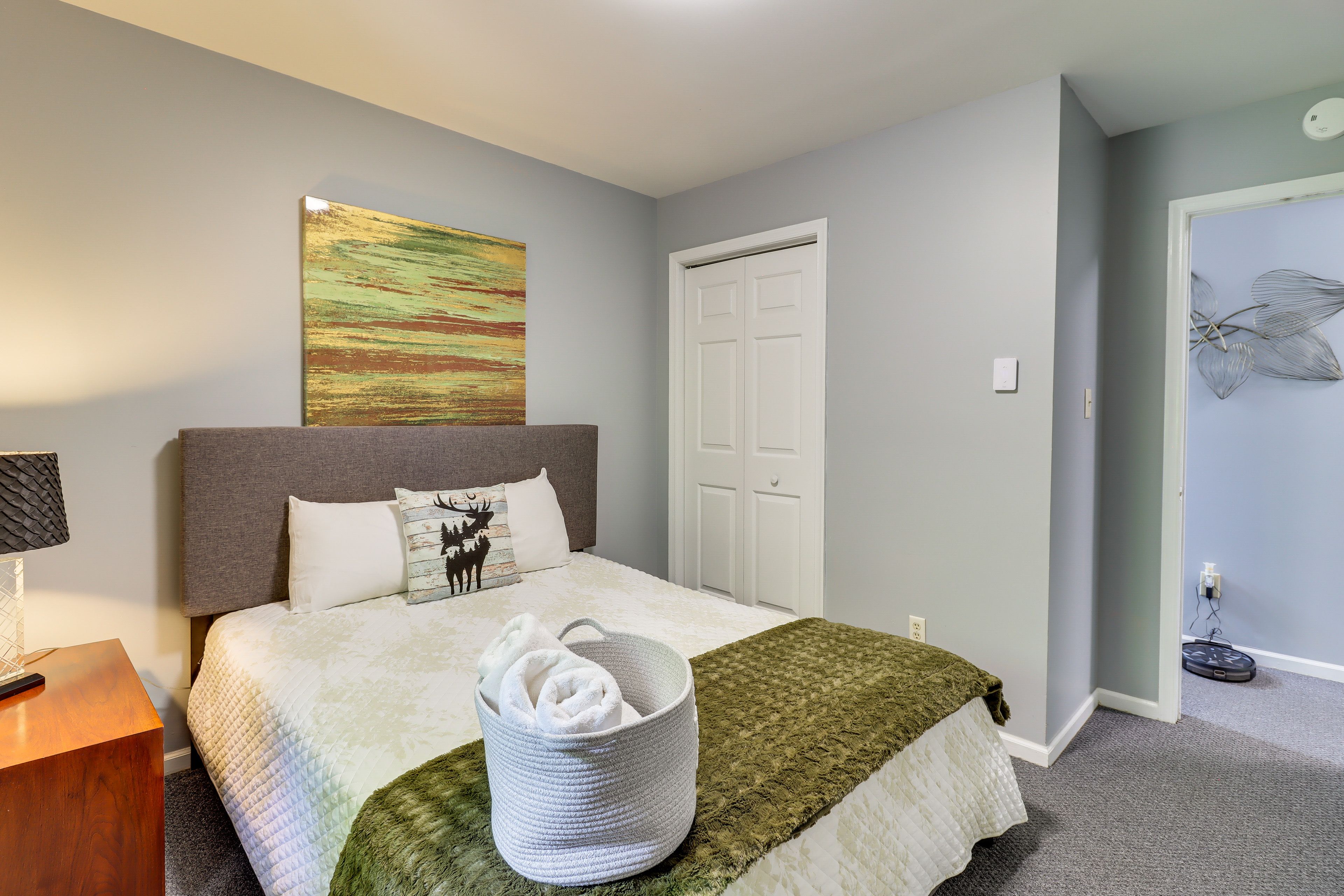Bedroom 2 | Queen Bed | 2nd Floor