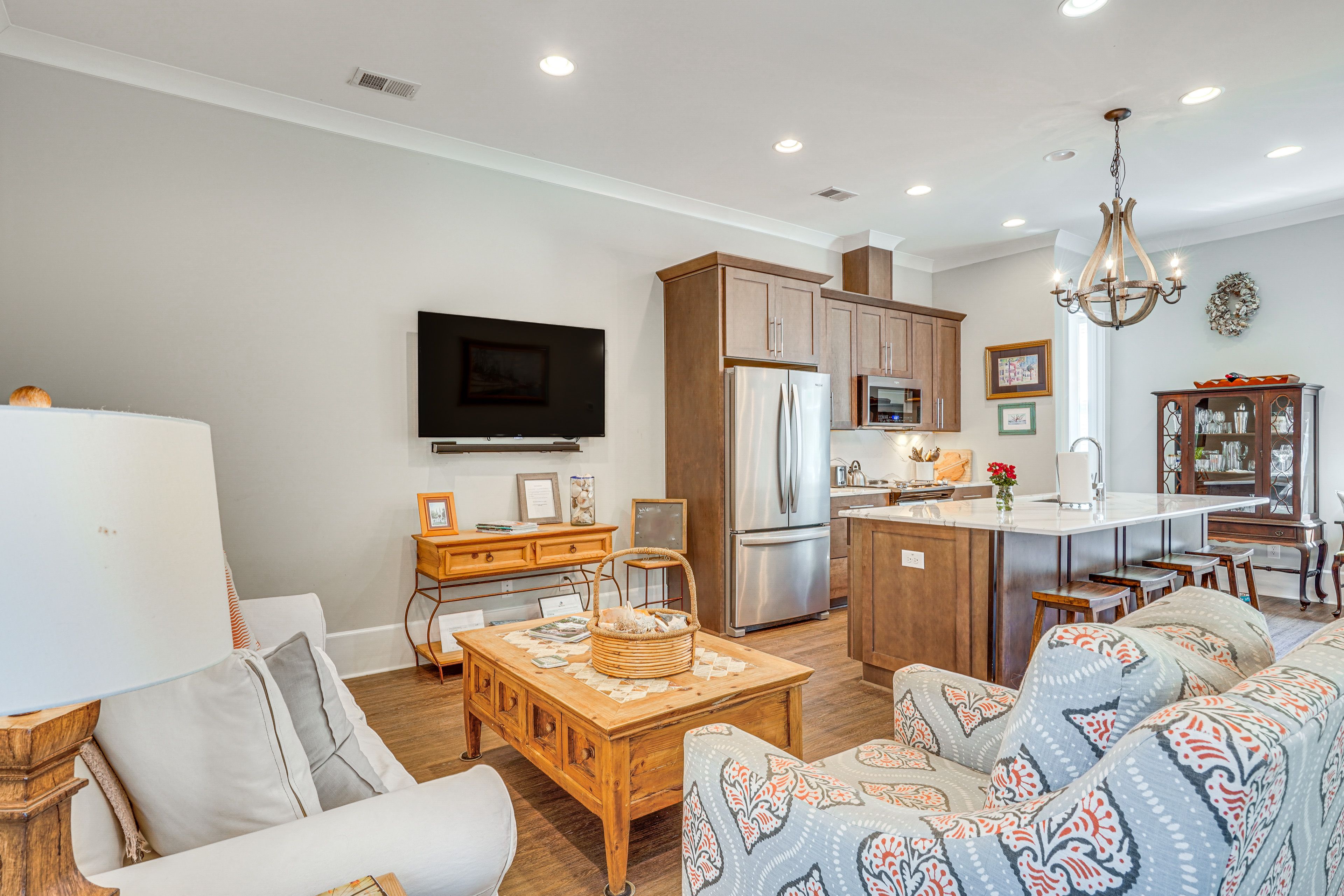 Mount Pleasant Vacation Rental | 1BR | 1.5BA | 890 Sq Ft | Stairs Required