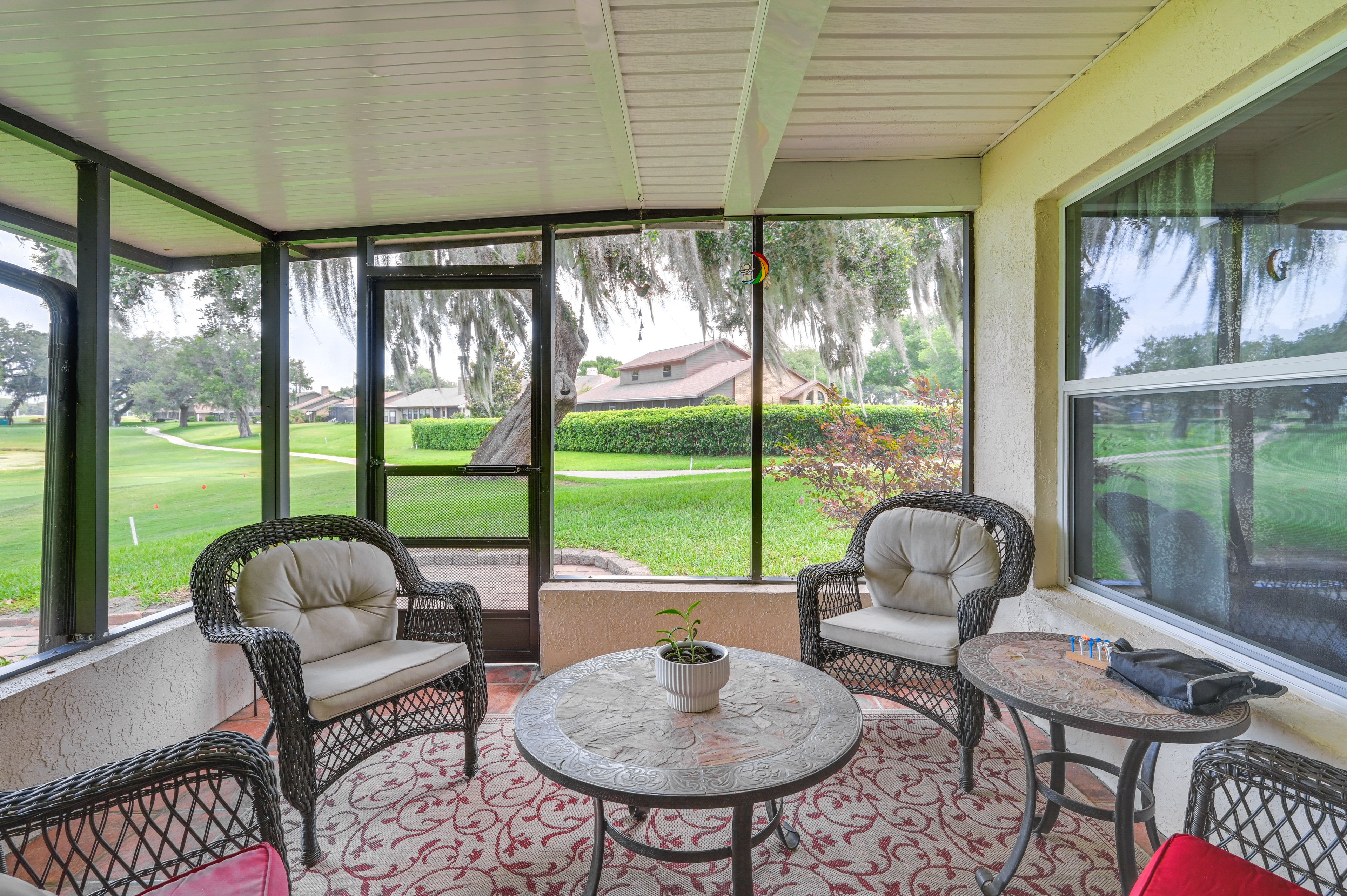 Lanai | Grill | Outdoor Seating & Dining | Ceiling Fans | Golf Course Views