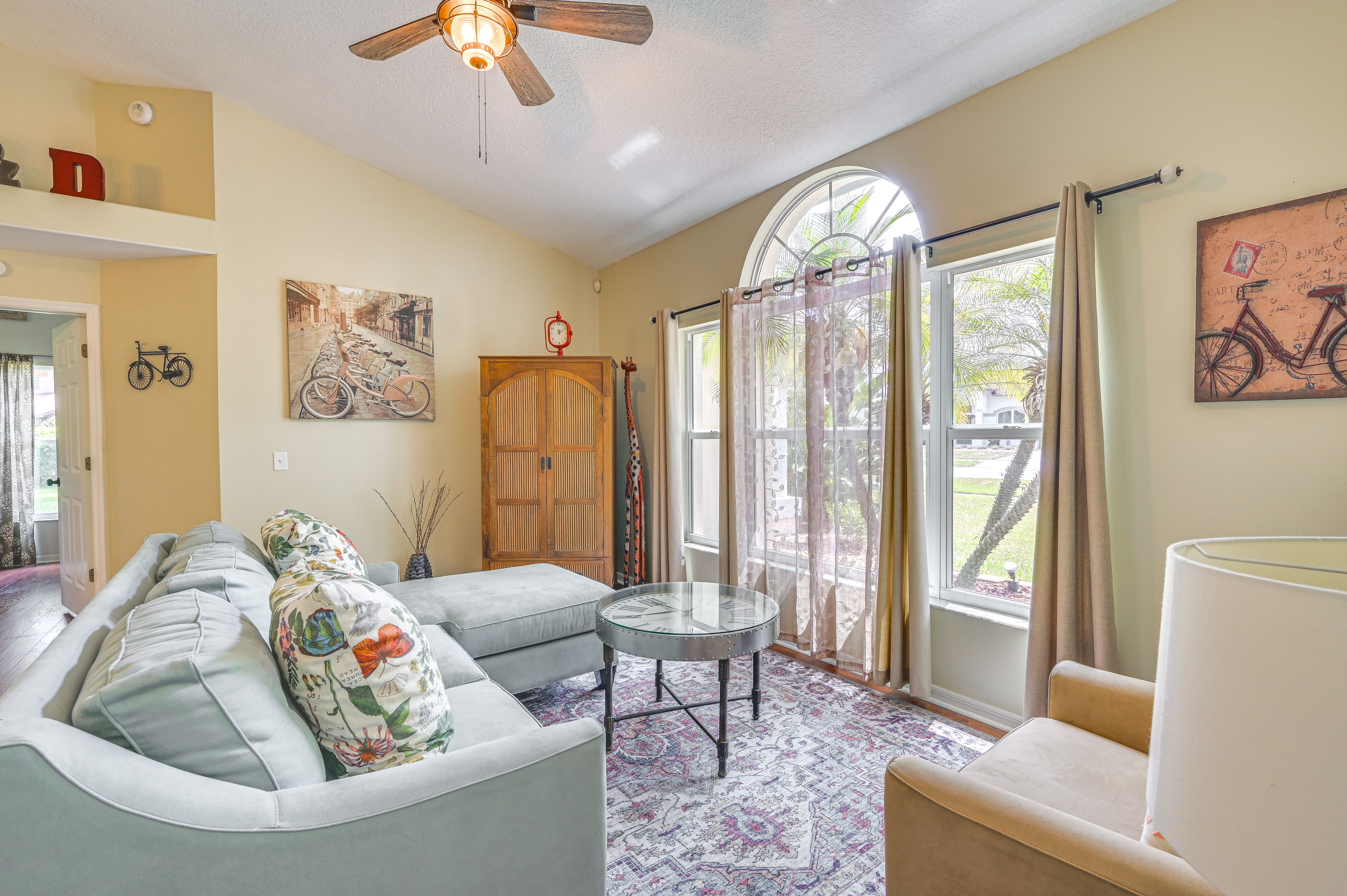 Seating Area | Central Air Conditioning | Electric Heating | Ceiling Fans