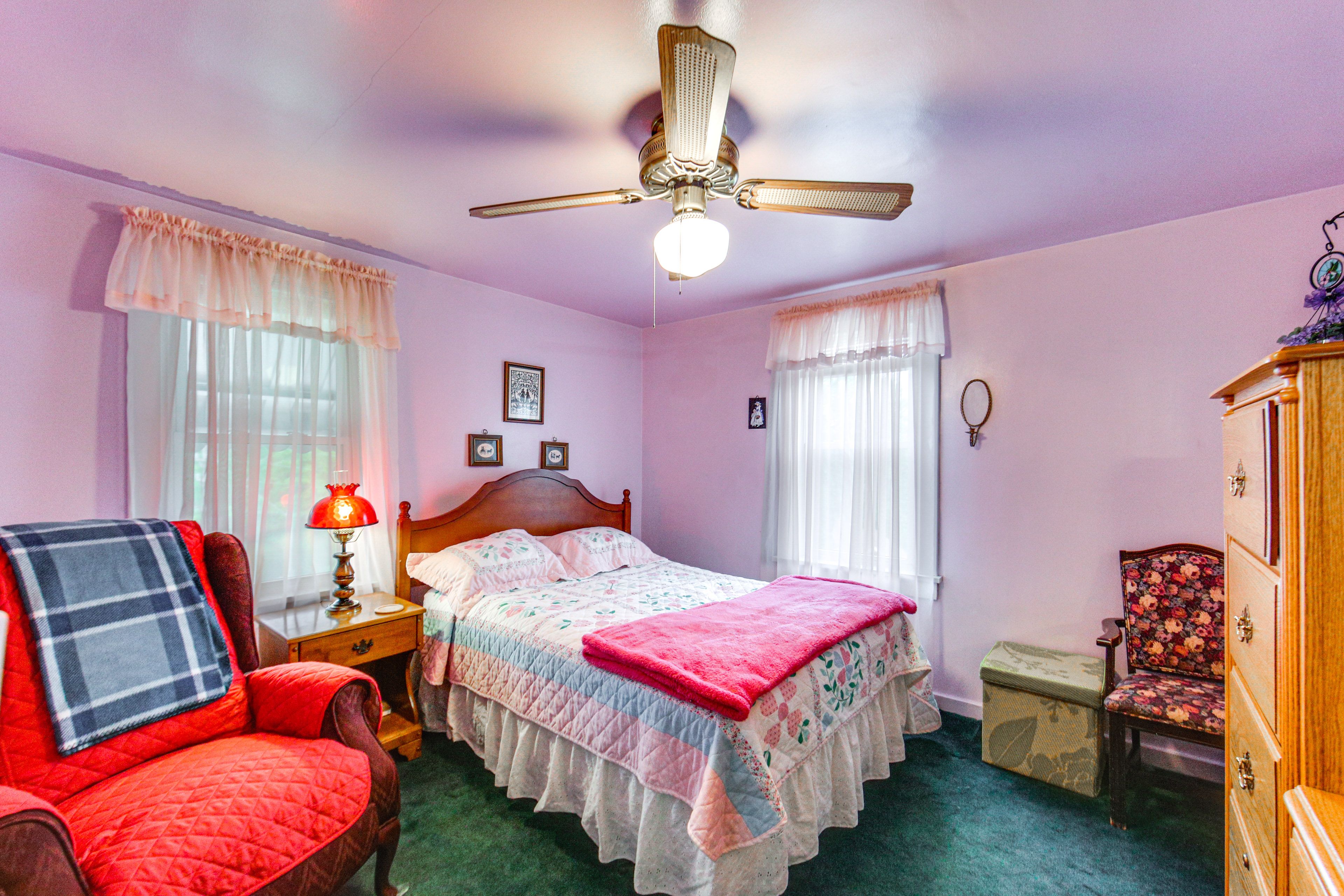 Bedroom 1 | Full Bed | Linens Provided | 2nd Floor