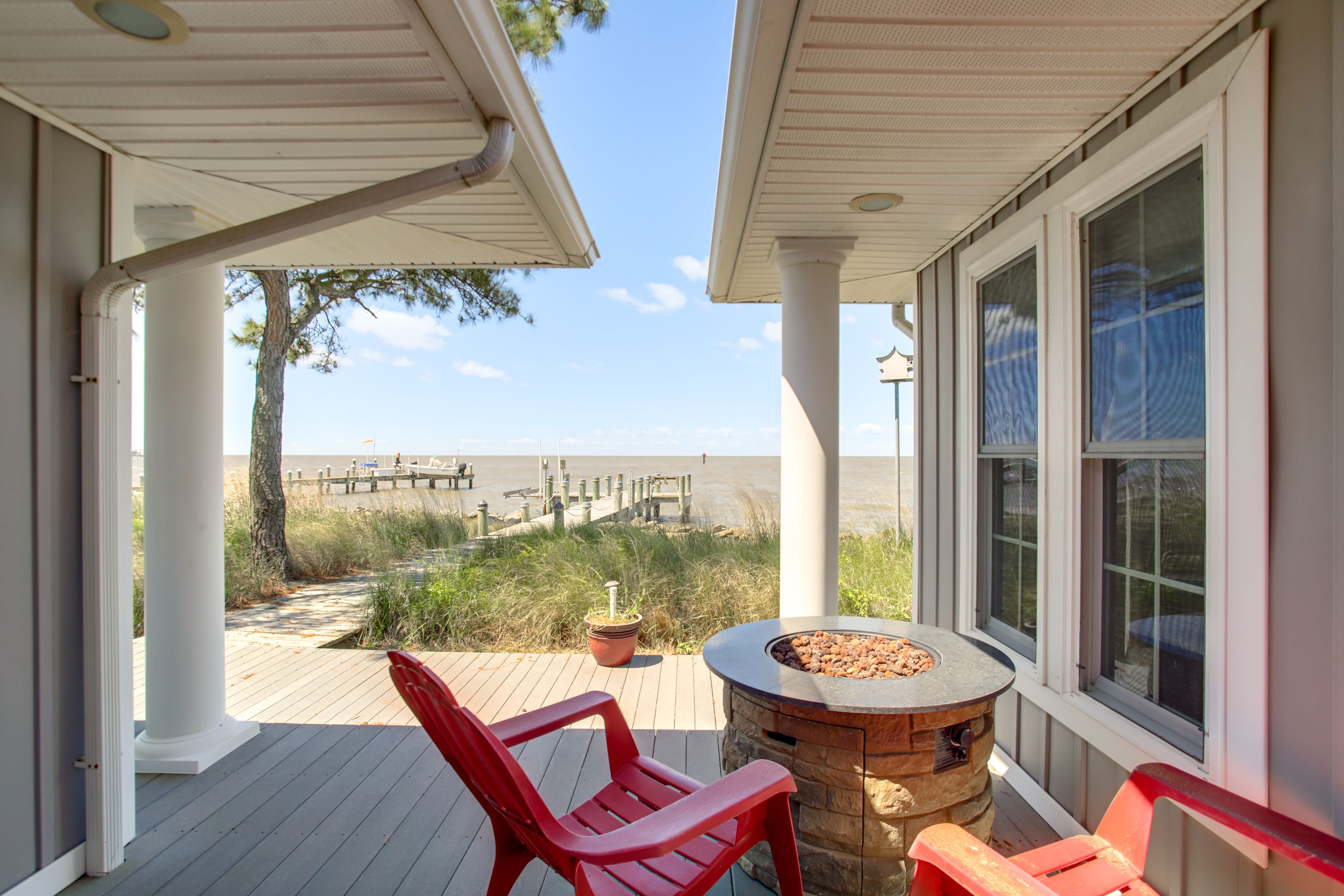 Deal Island Historic District Vacation Rental | 3BR | 2BA | 3 Steps Required