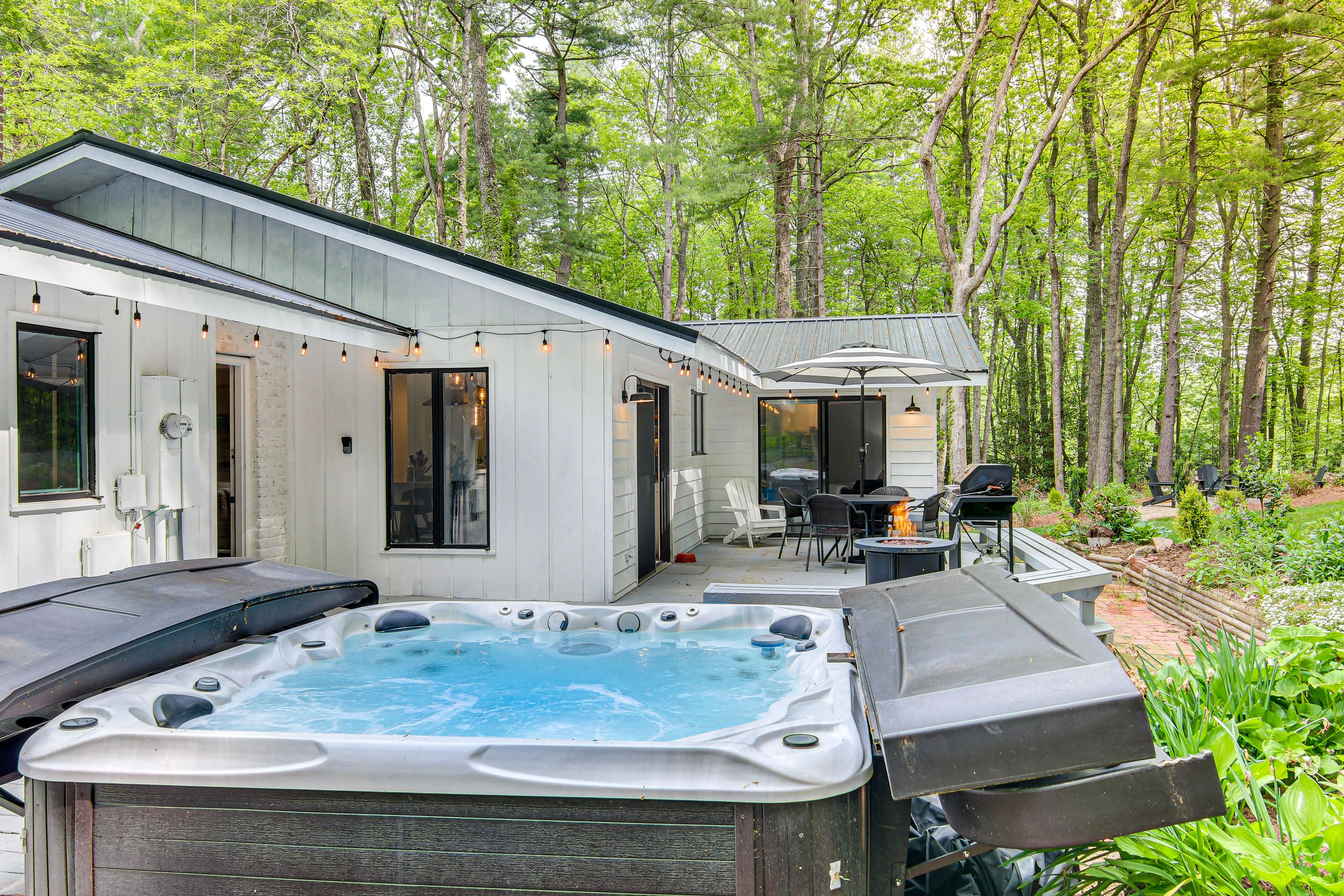 Deck | Gas Grill | Private Hot Tub