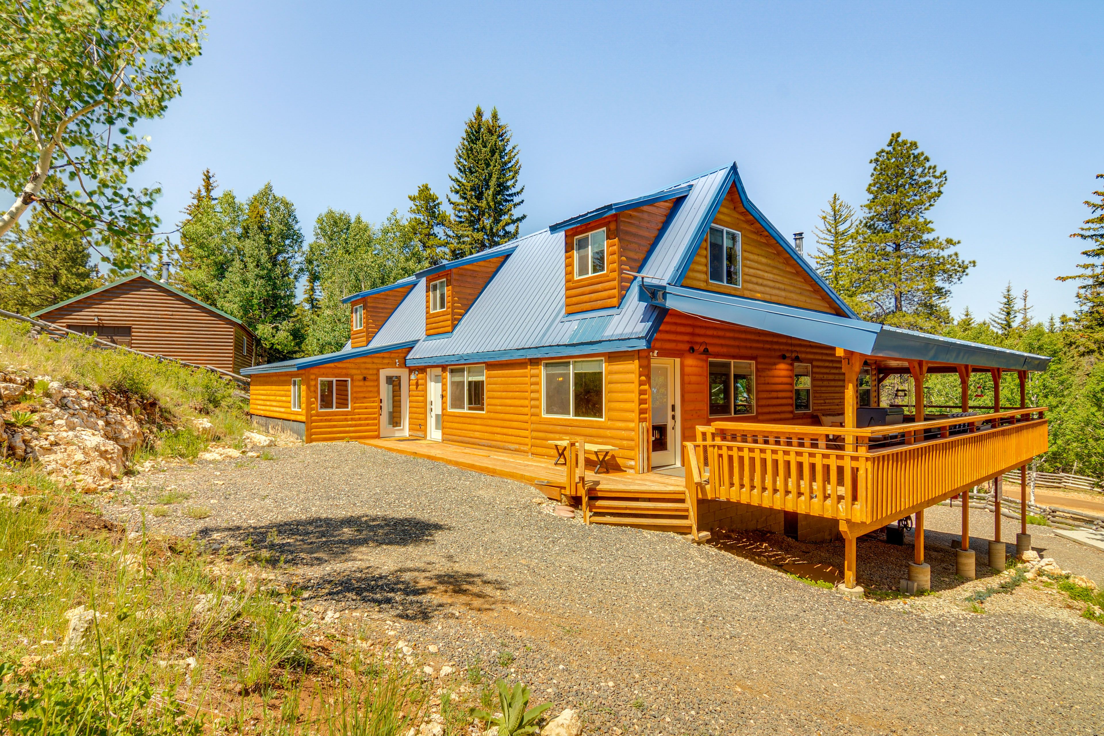 Duck Creek Village Vacation Rental | 4BR | 3BA | Steps Required | 2,400 Sq Ft