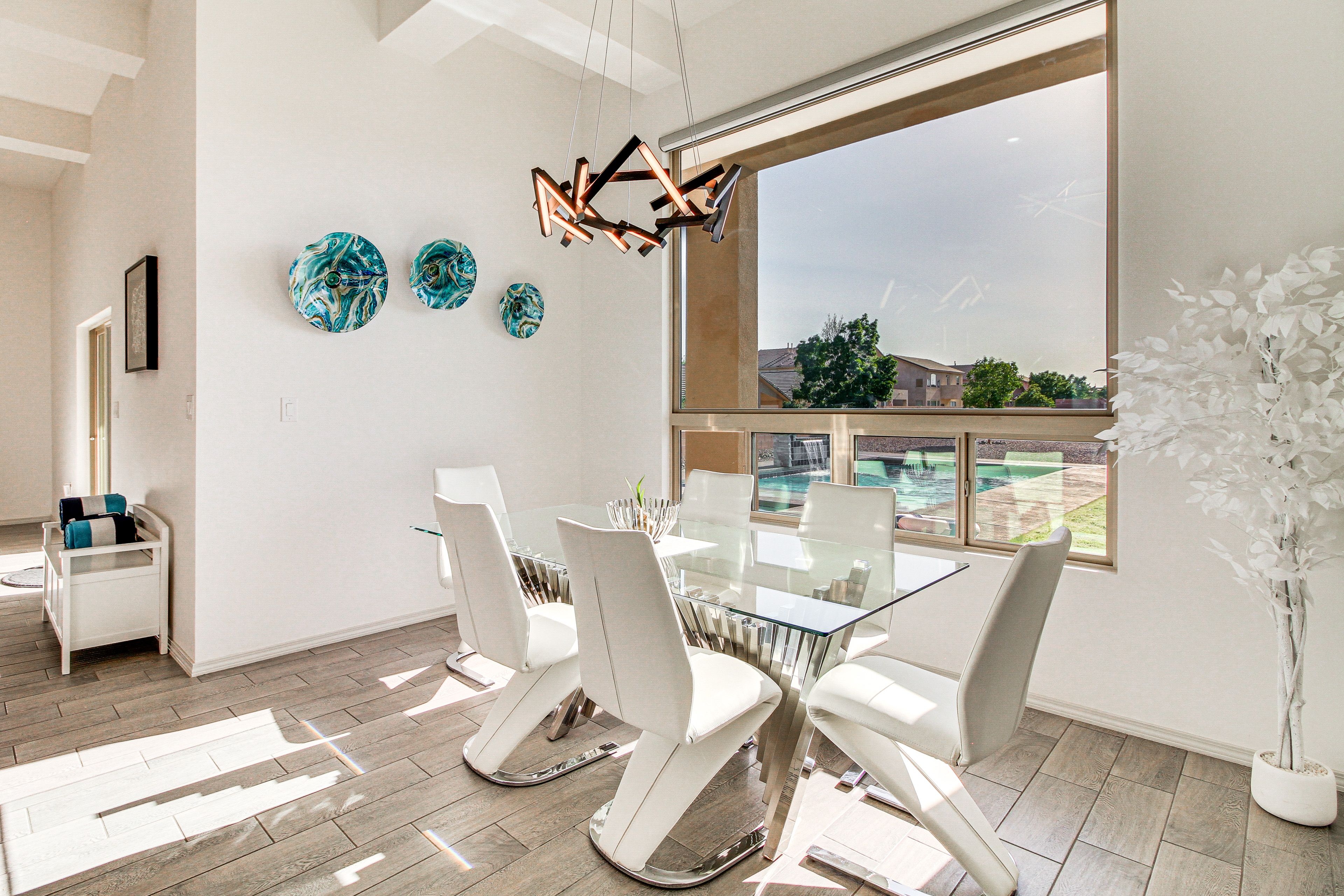 Dining Room | Dishware & Flatware