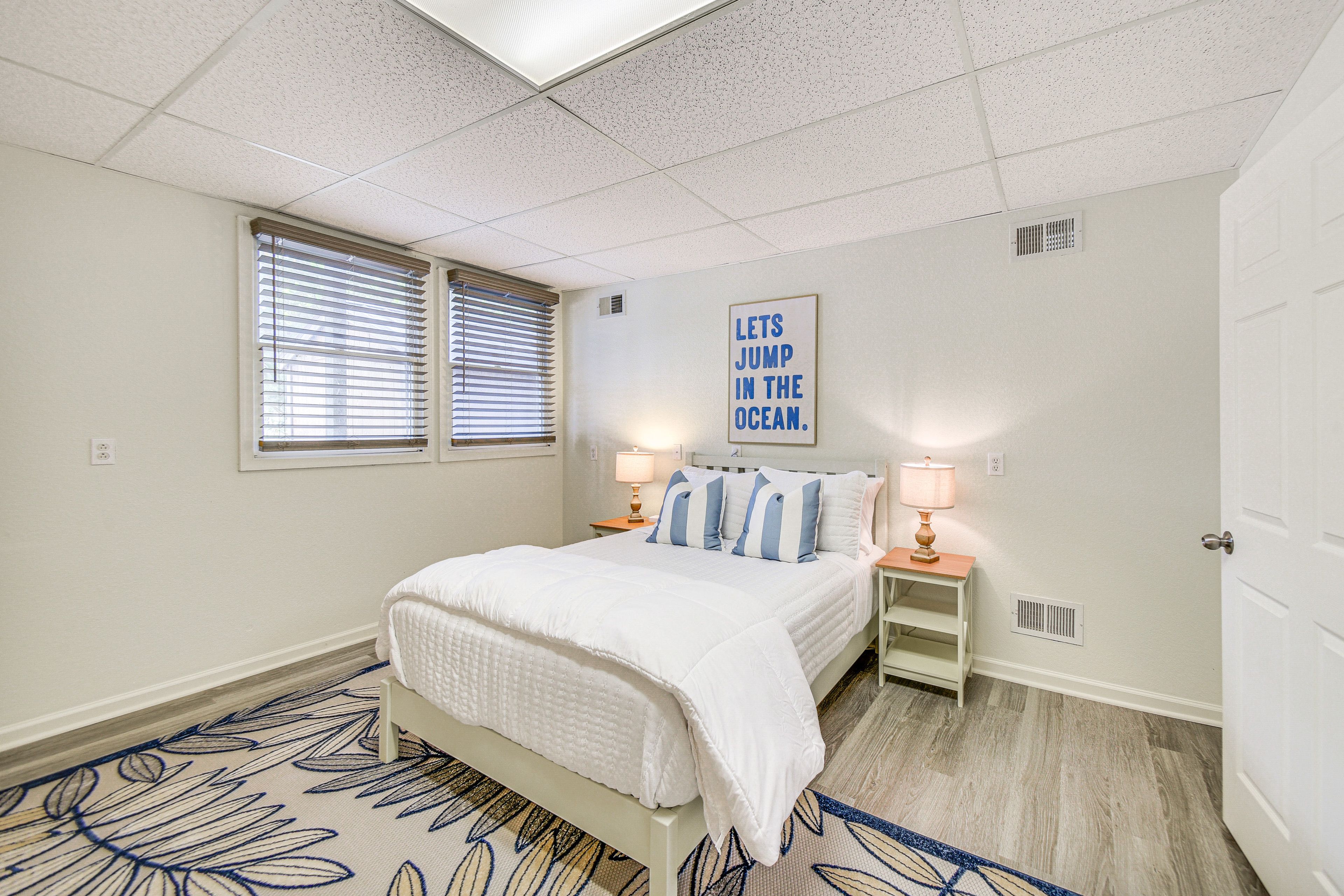 Bedroom 3 | 2 Full Beds | Lower Floor