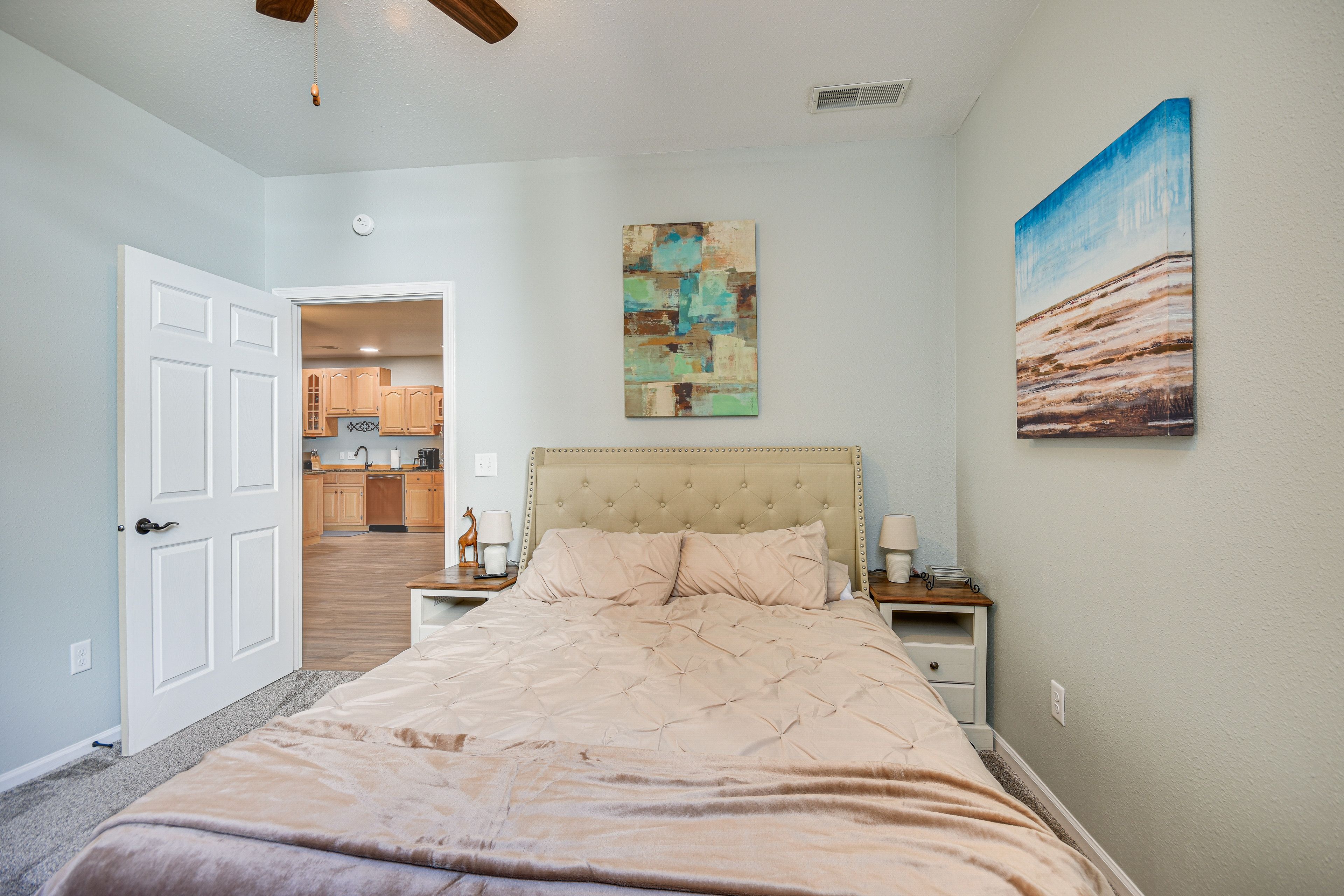 Bedroom 2 | Queen Bed