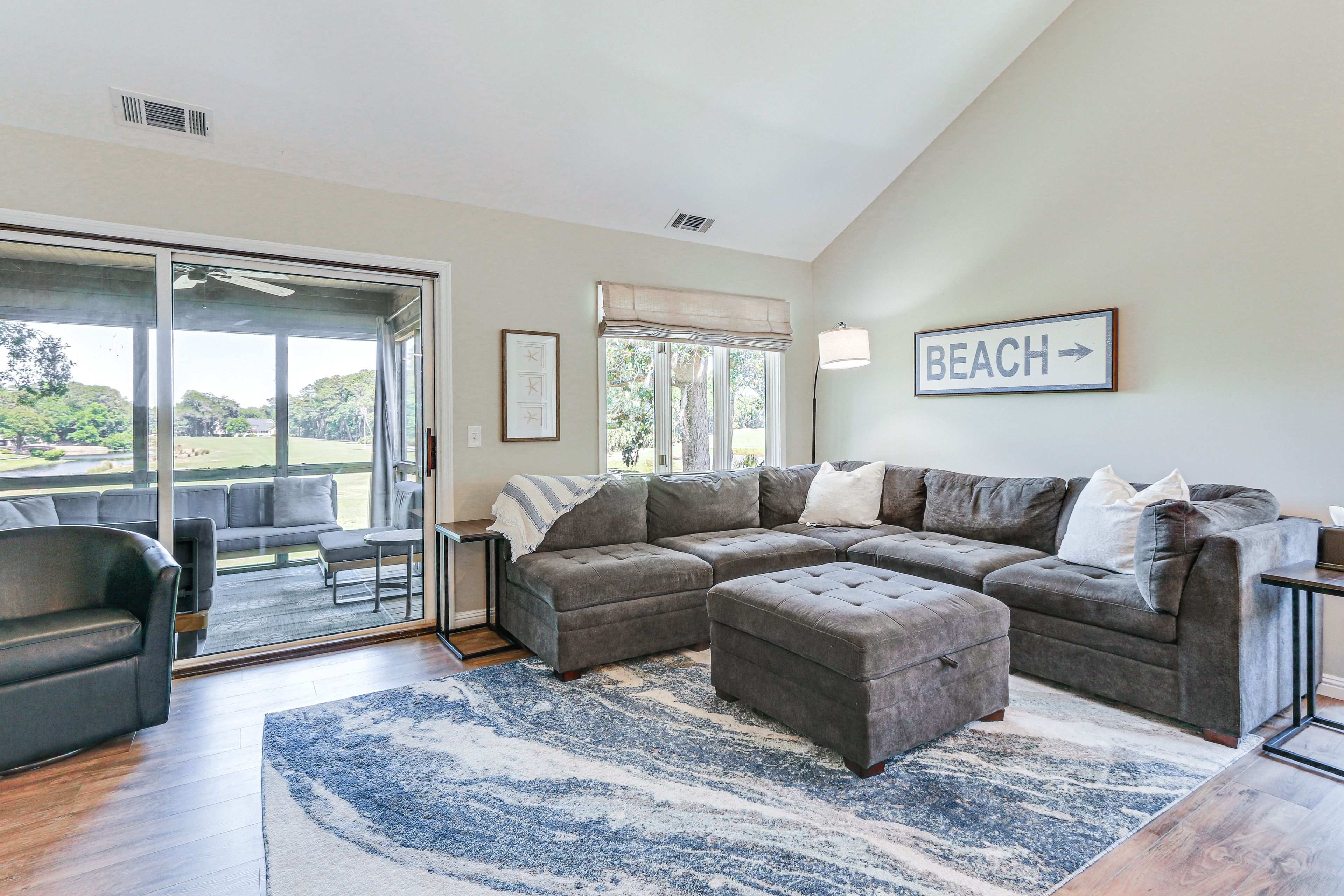 Living Room | 2nd Floor | Smart TV w/ Cable | Electric Fireplace