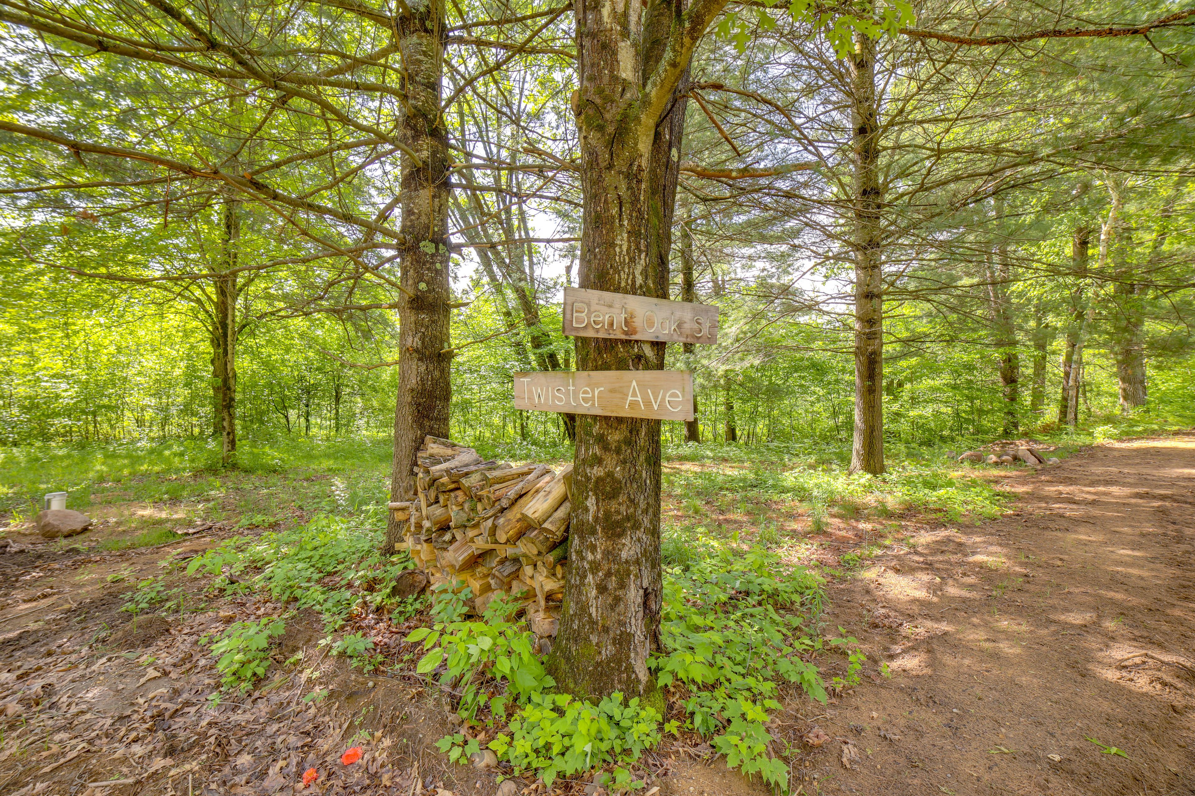 Shared Hiking Trails On-Site