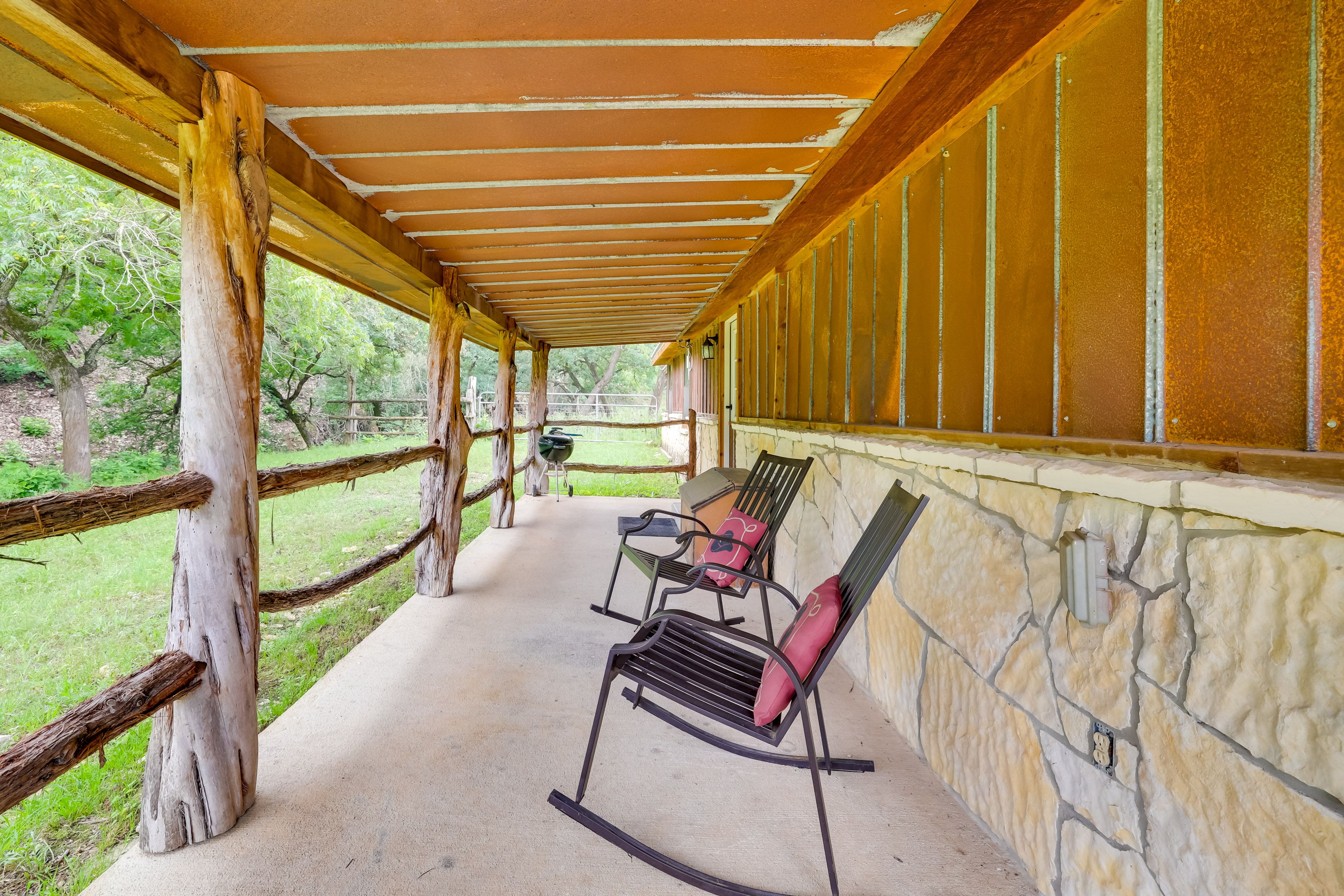 Covered Porch | Natural Surroundings | Charcoal Grill | Fire Pit