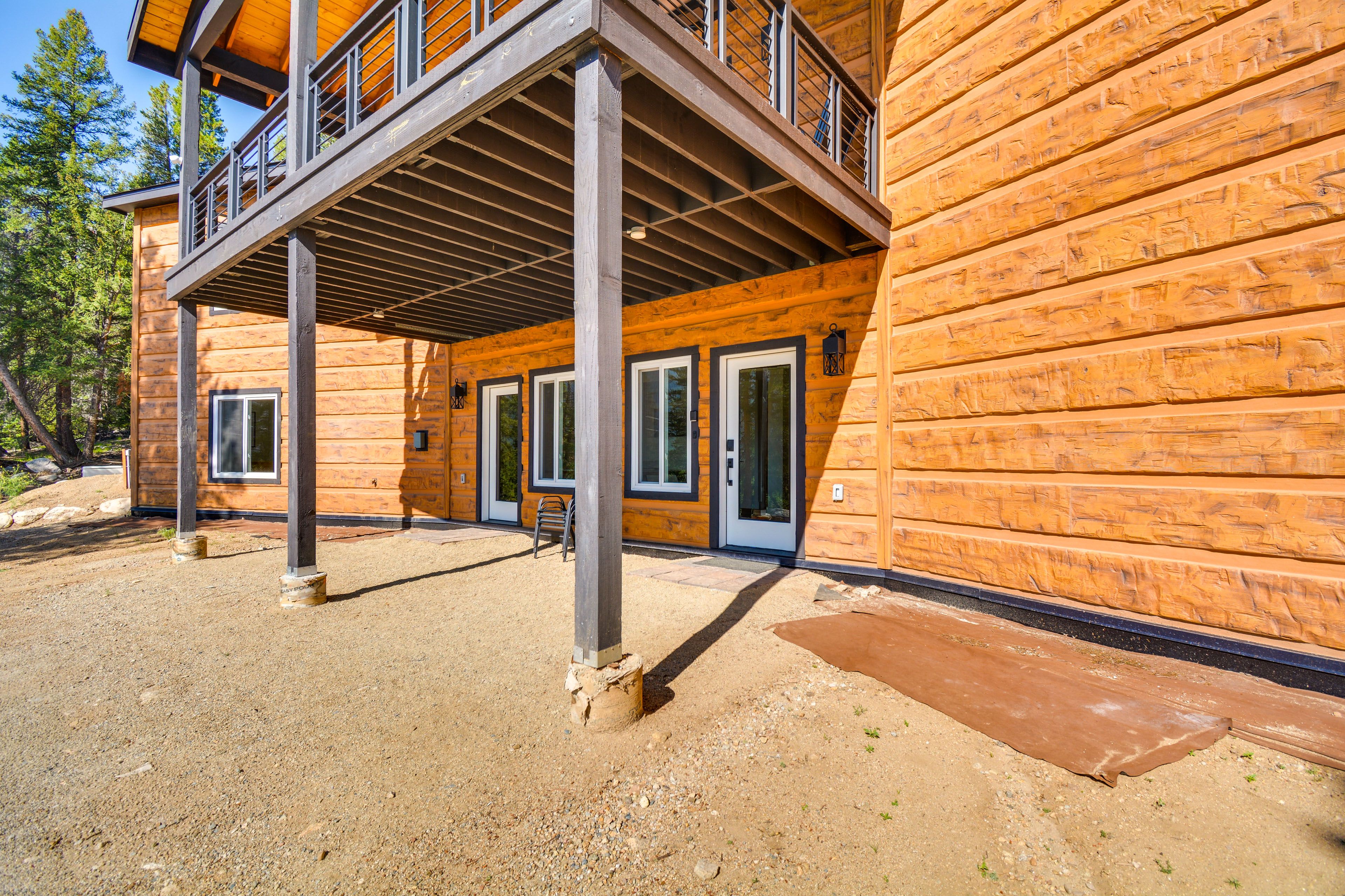 House Exterior | Keyless Entry