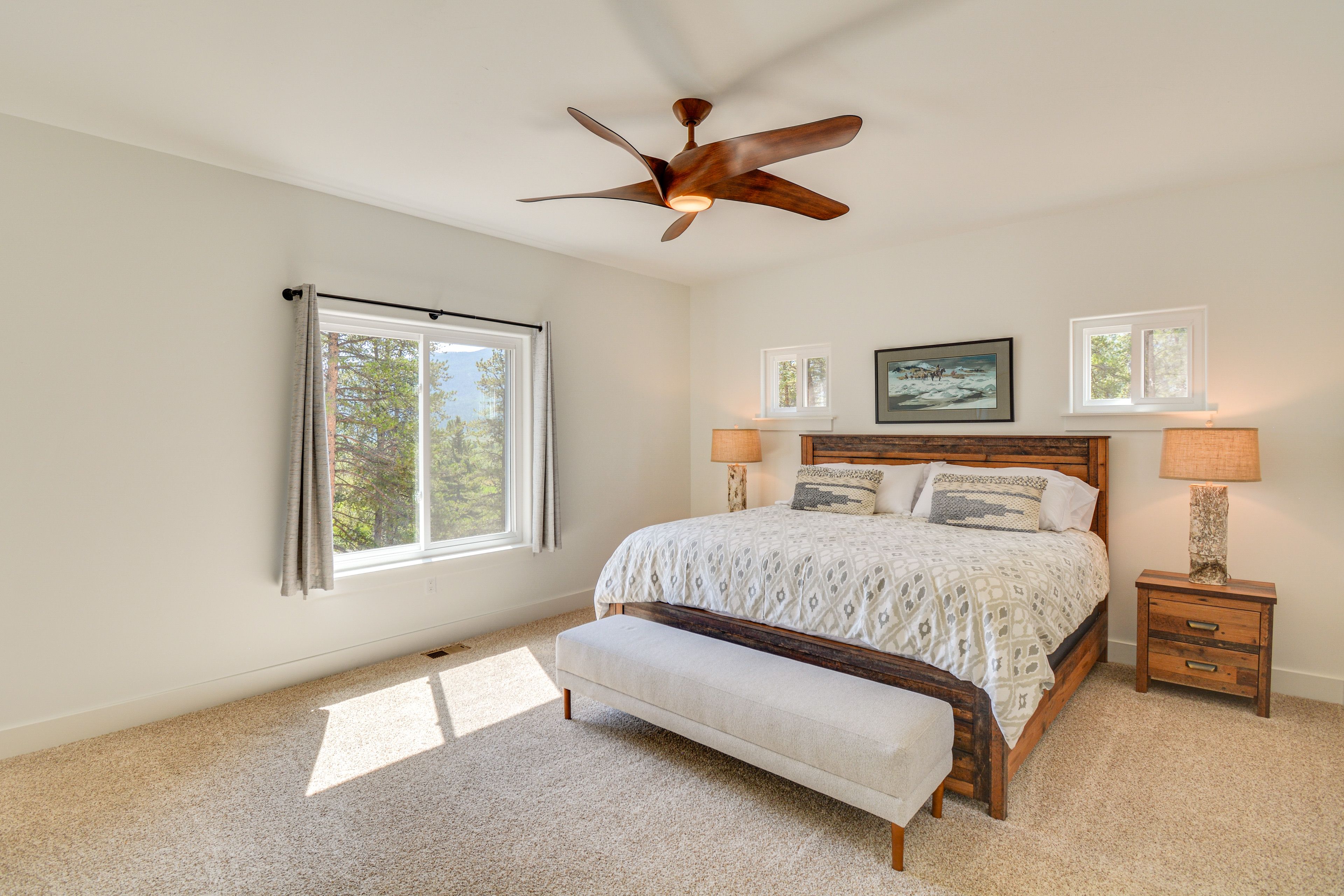 Bedroom 1 | King Bed | Upper Floor