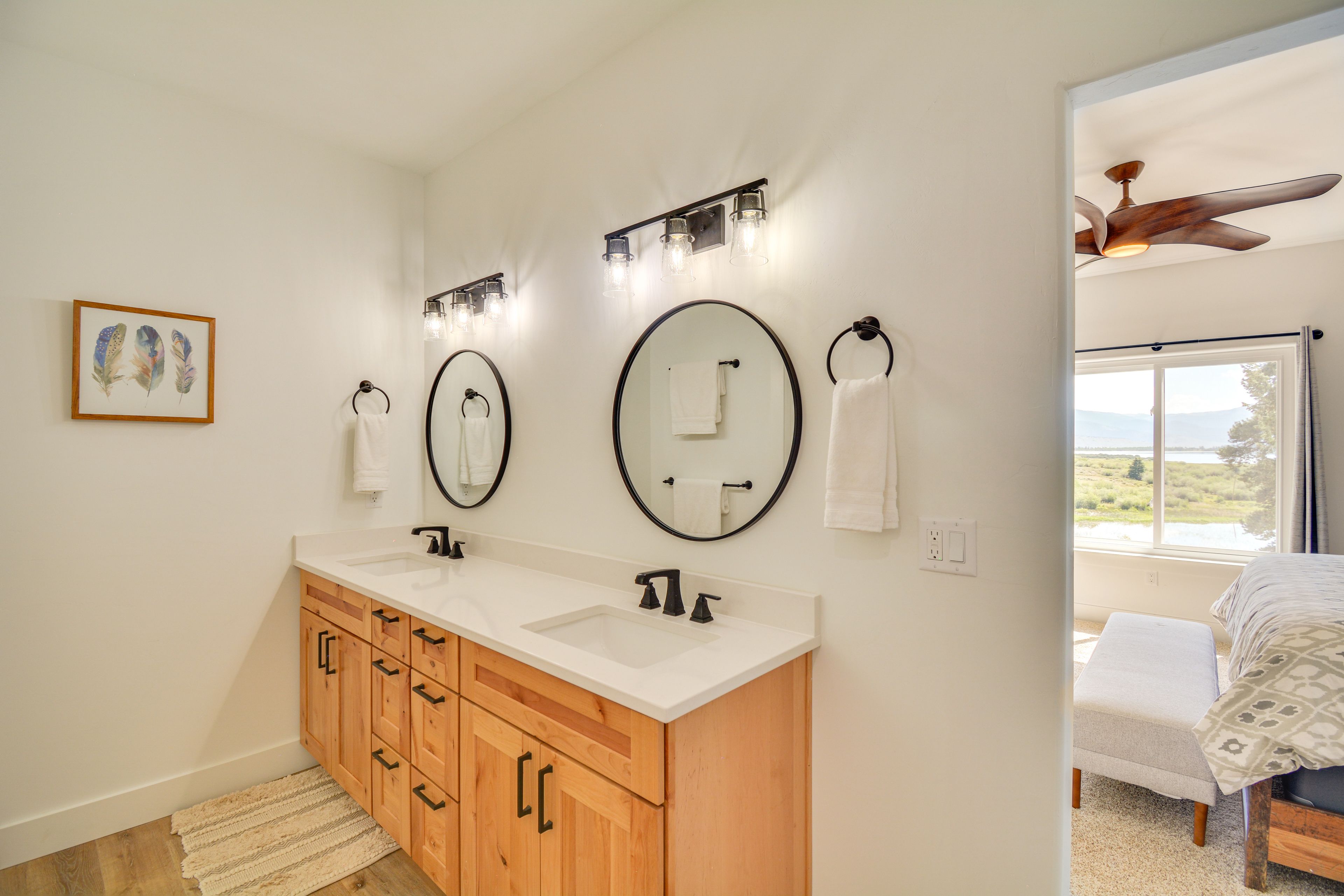 Full Bathroom | Complimentary Toiletries | Upper Floor
