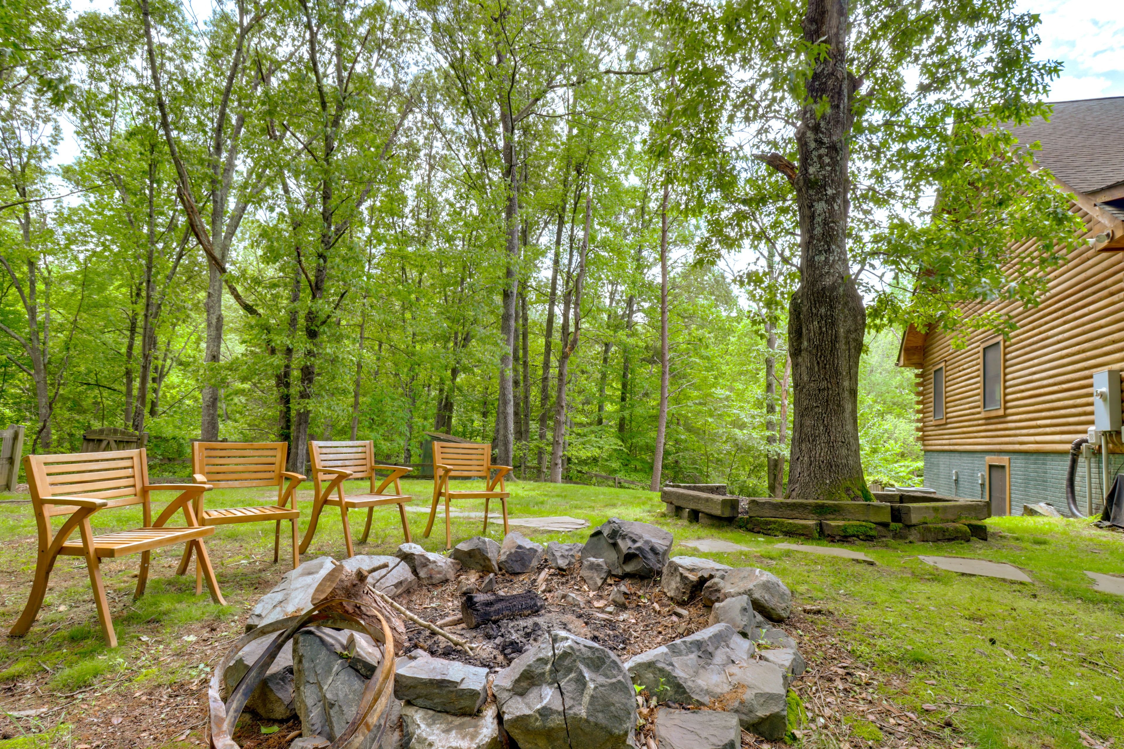 Wood-Burning Fire Pit