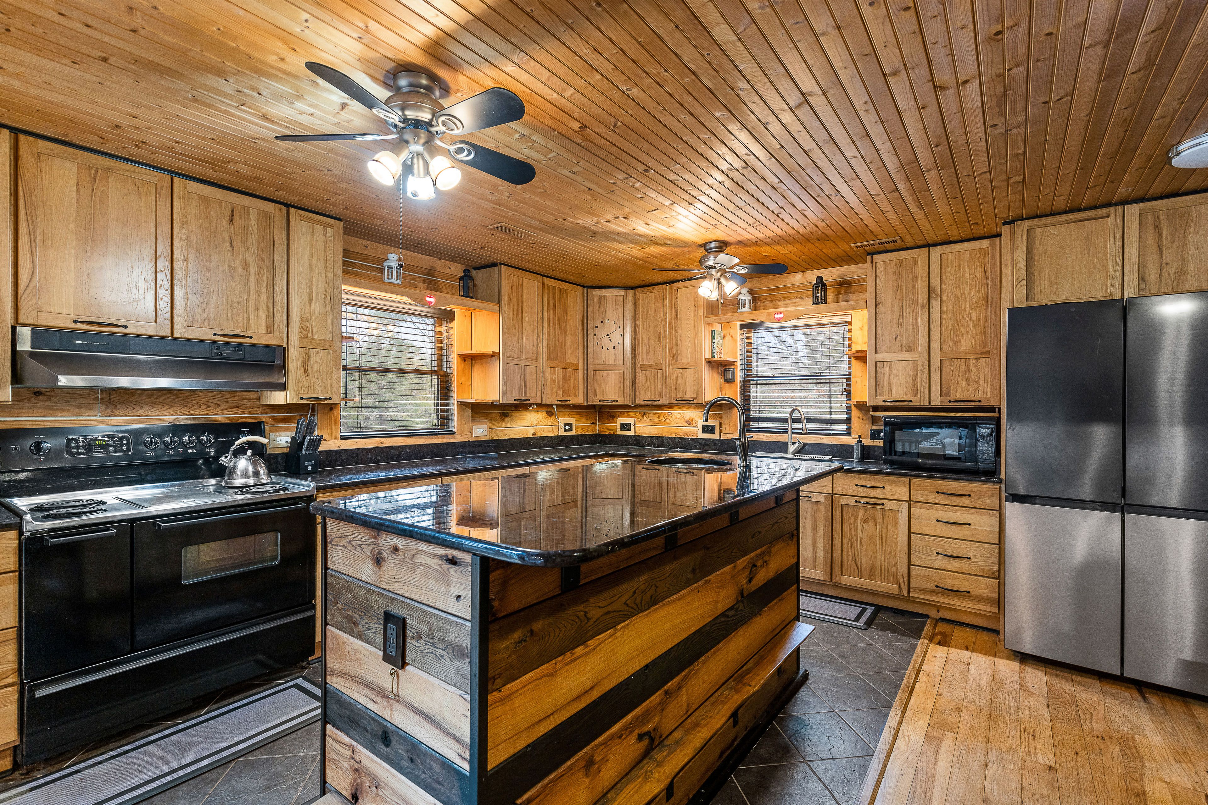 Kitchen | Dishwasher | 2nd Floor