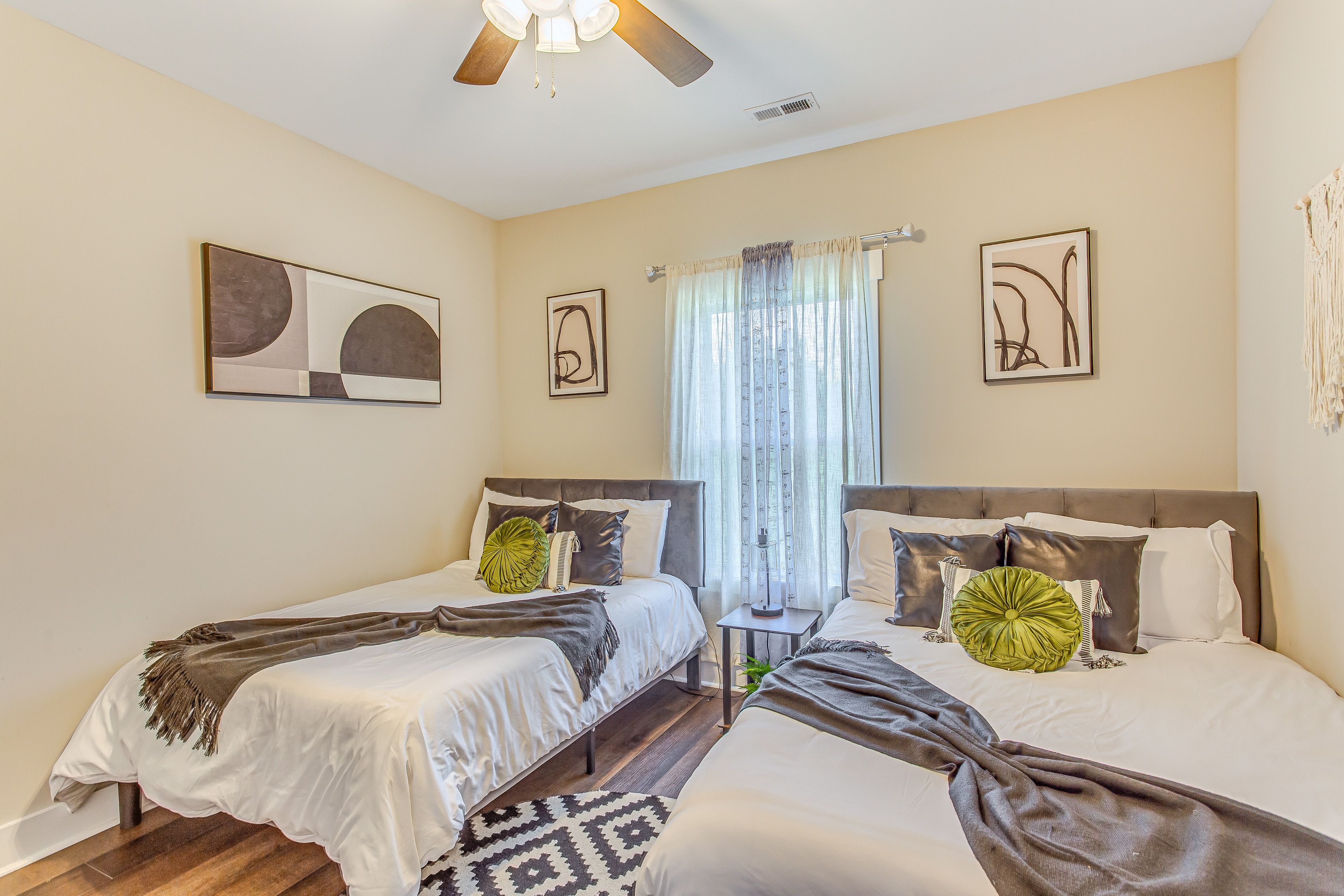 Bedroom 3 | 2 Full Beds