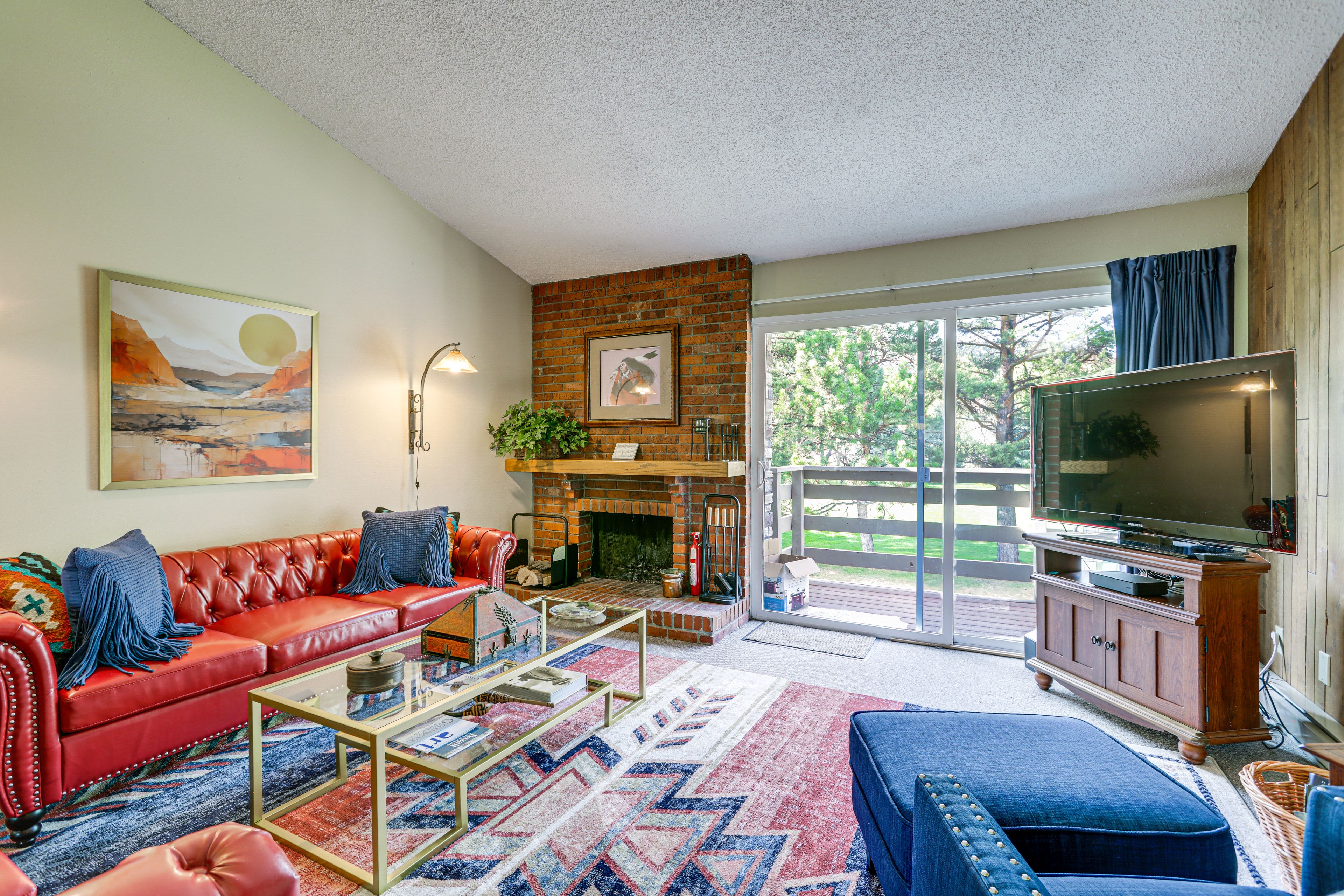 Living Room | Free WiFi | Electric Heating