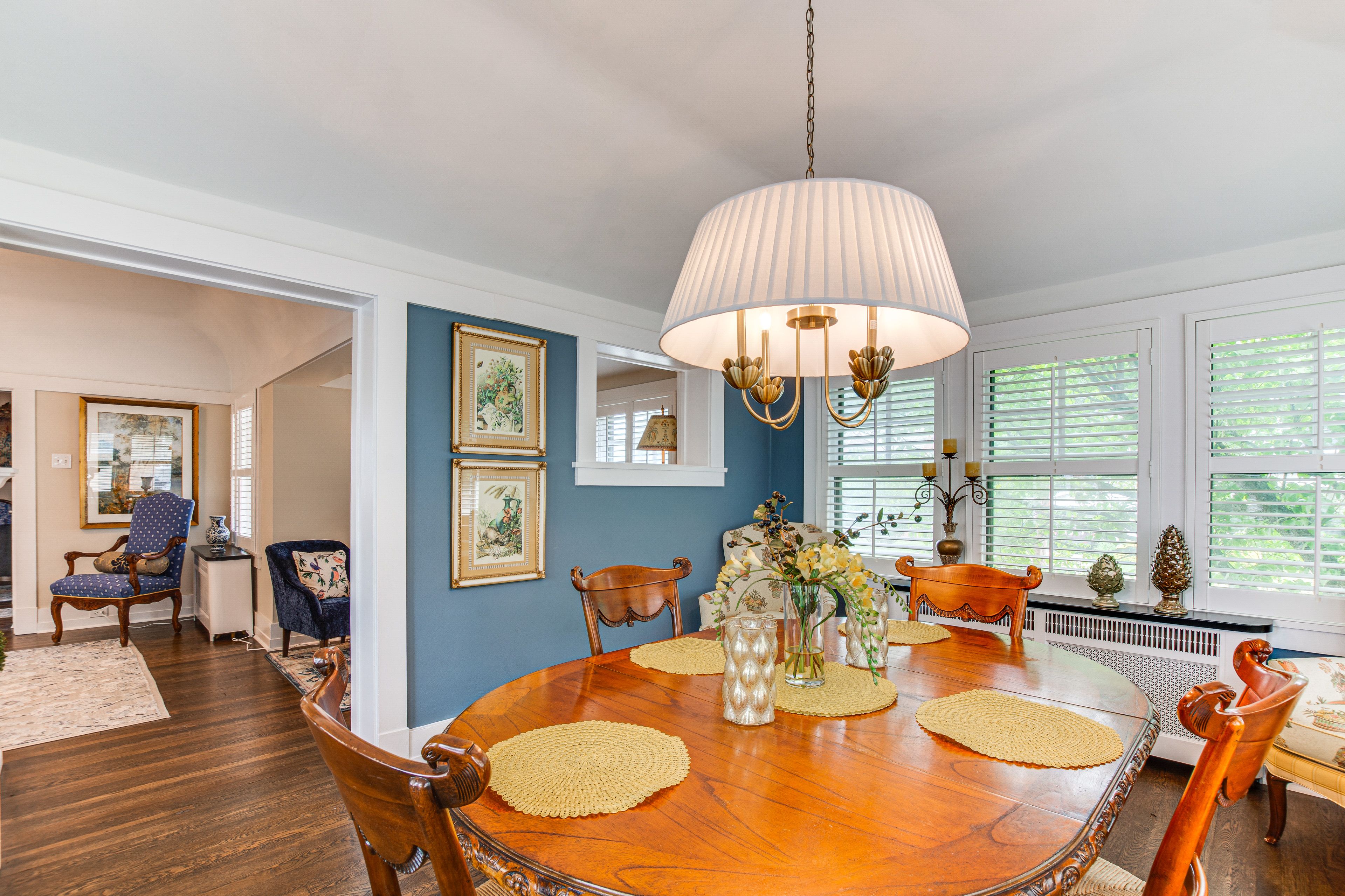 Dining Room | Main Level
