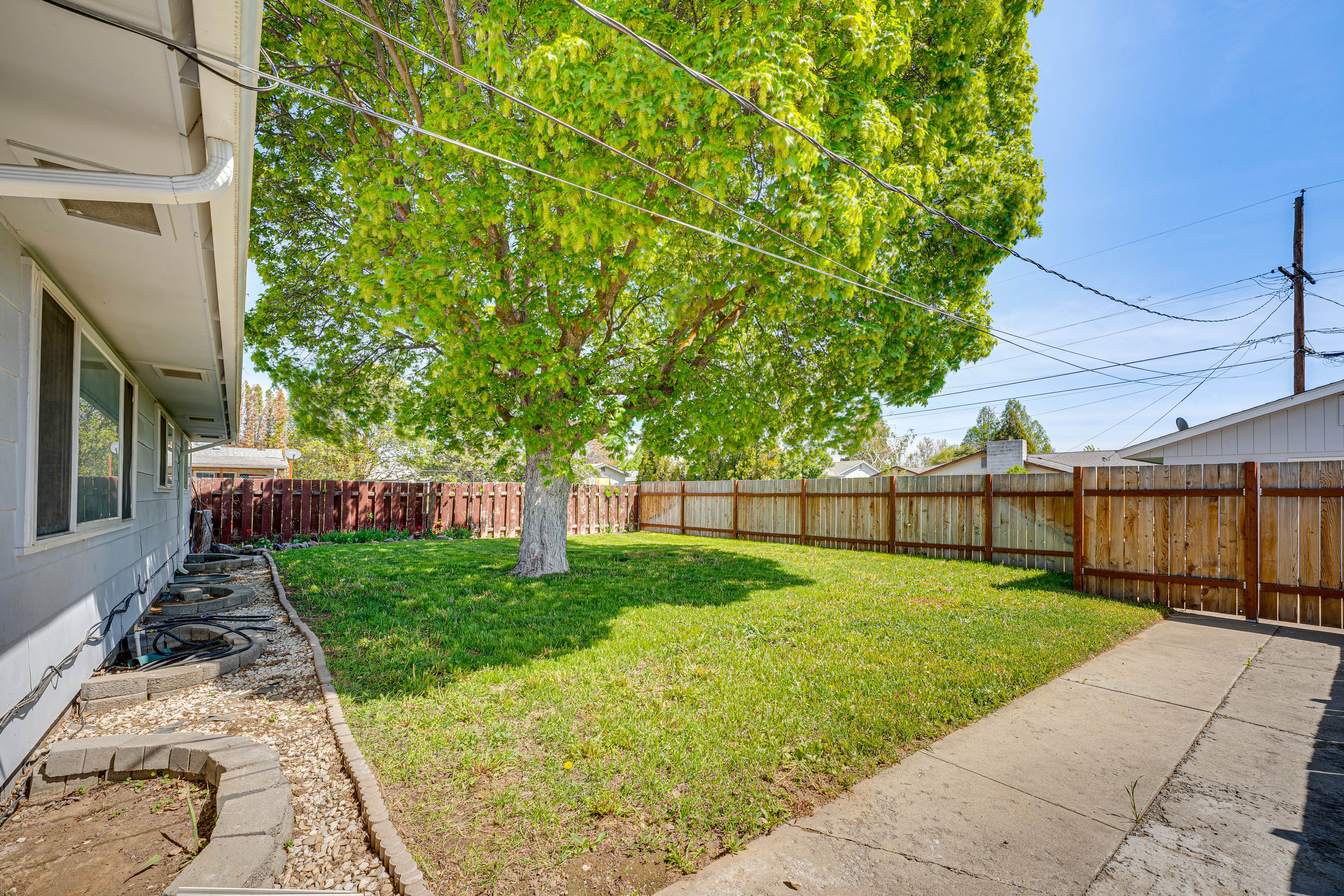 Fenced Yard