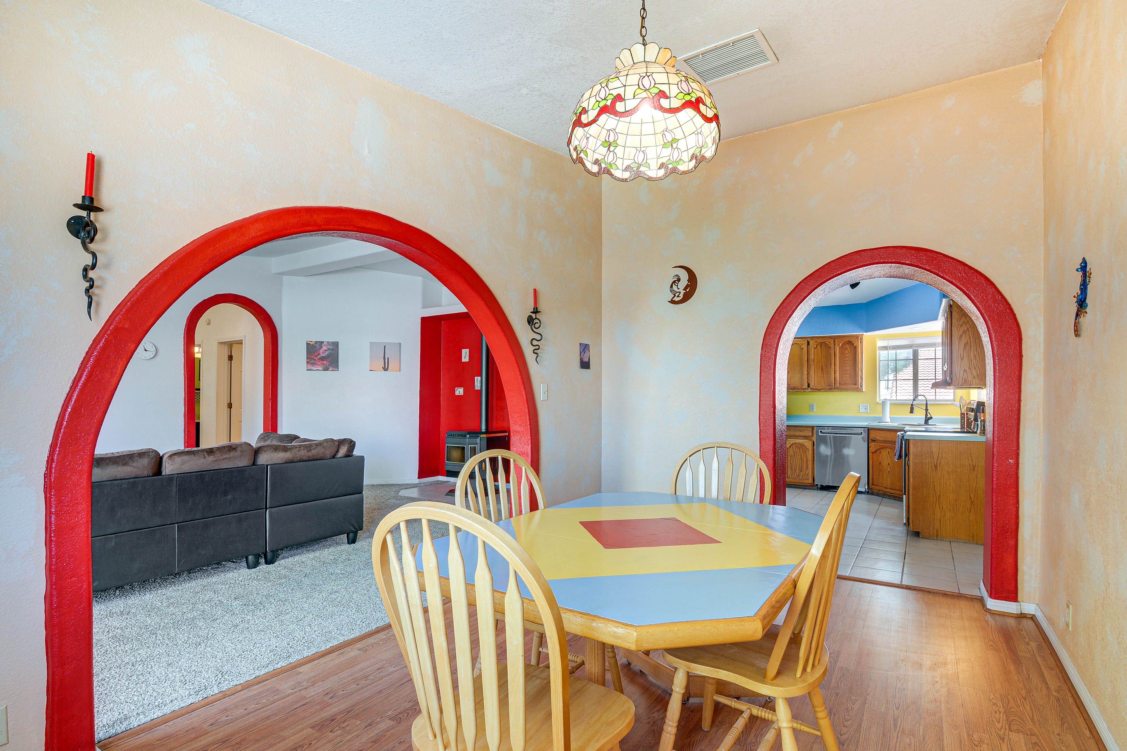 Dining Room | Dishware/Flatware Provided