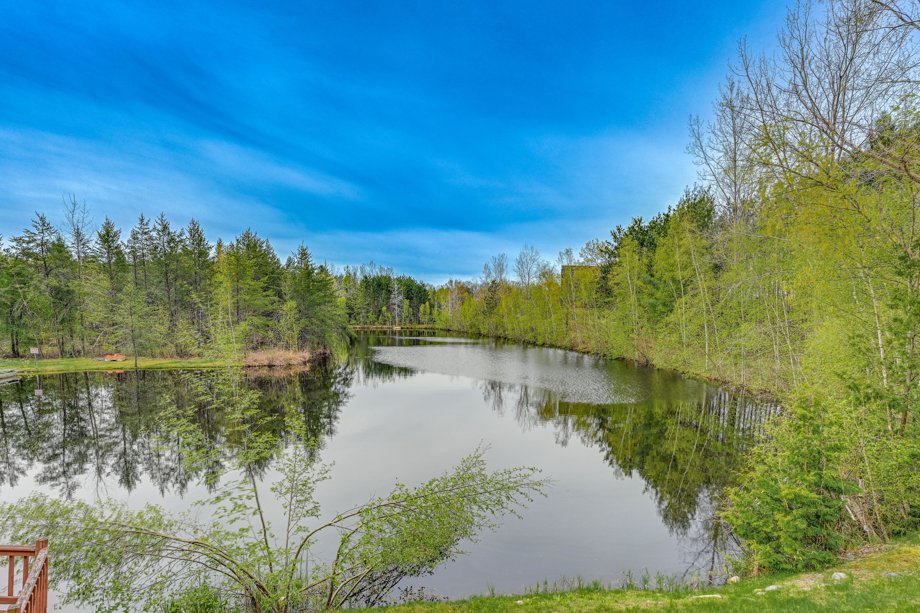 Private Pond On-Site | Close to Hunting Grounds