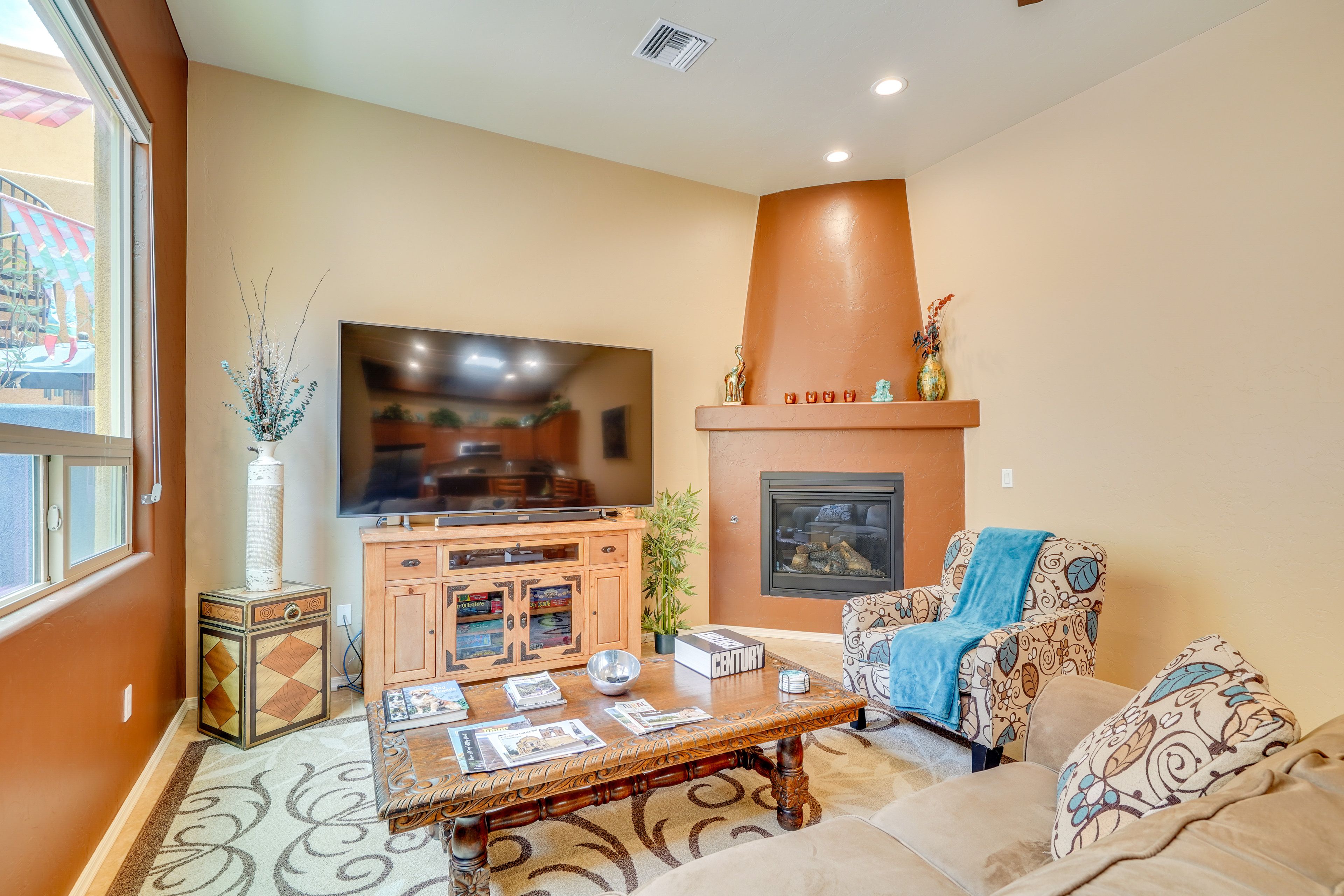 Tubac Vacation Rental | 2BR | 2BA | 1,150 Sq Ft | 1 Step Required to Enter