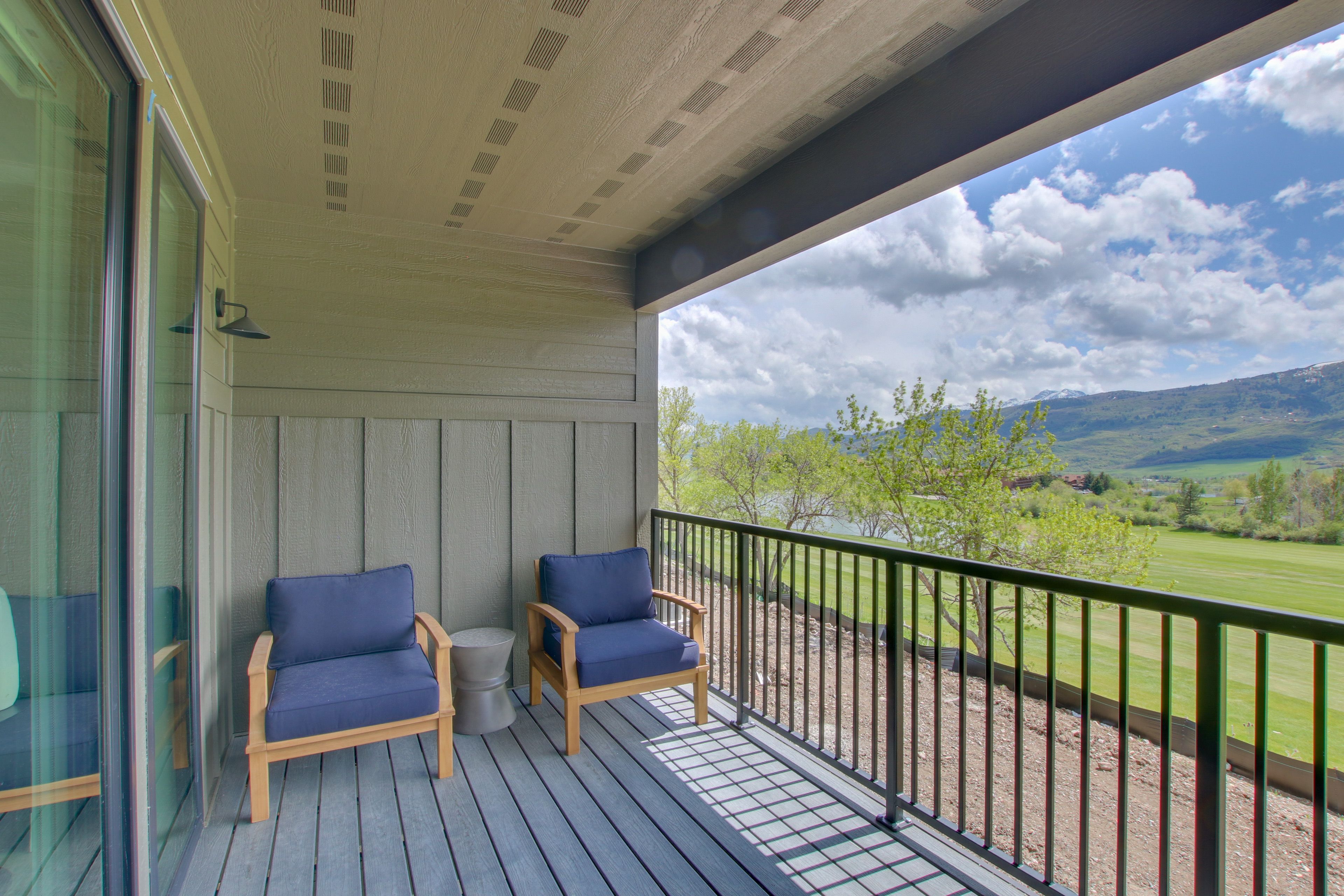 Deck | Outdoor Seating | Golf Course & Mountain Views