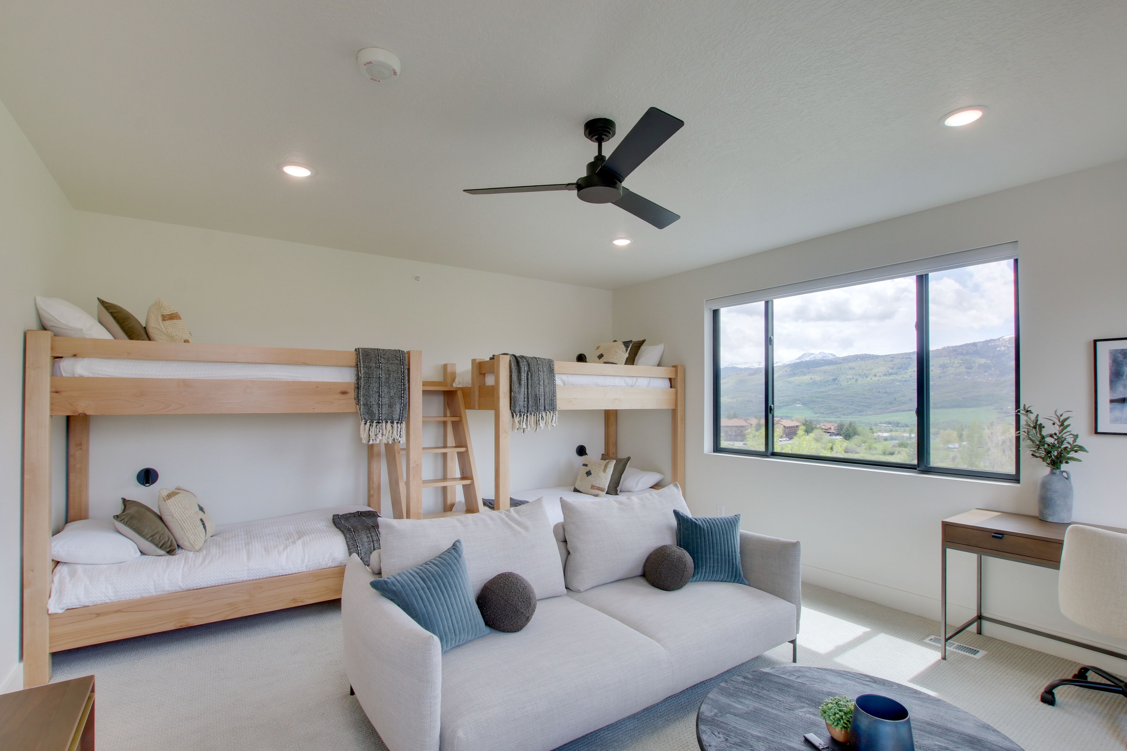 Bedroom 3 | 2nd Floor | 2 Full Bunk Beds | Queen Futon | Desk | Smart TV