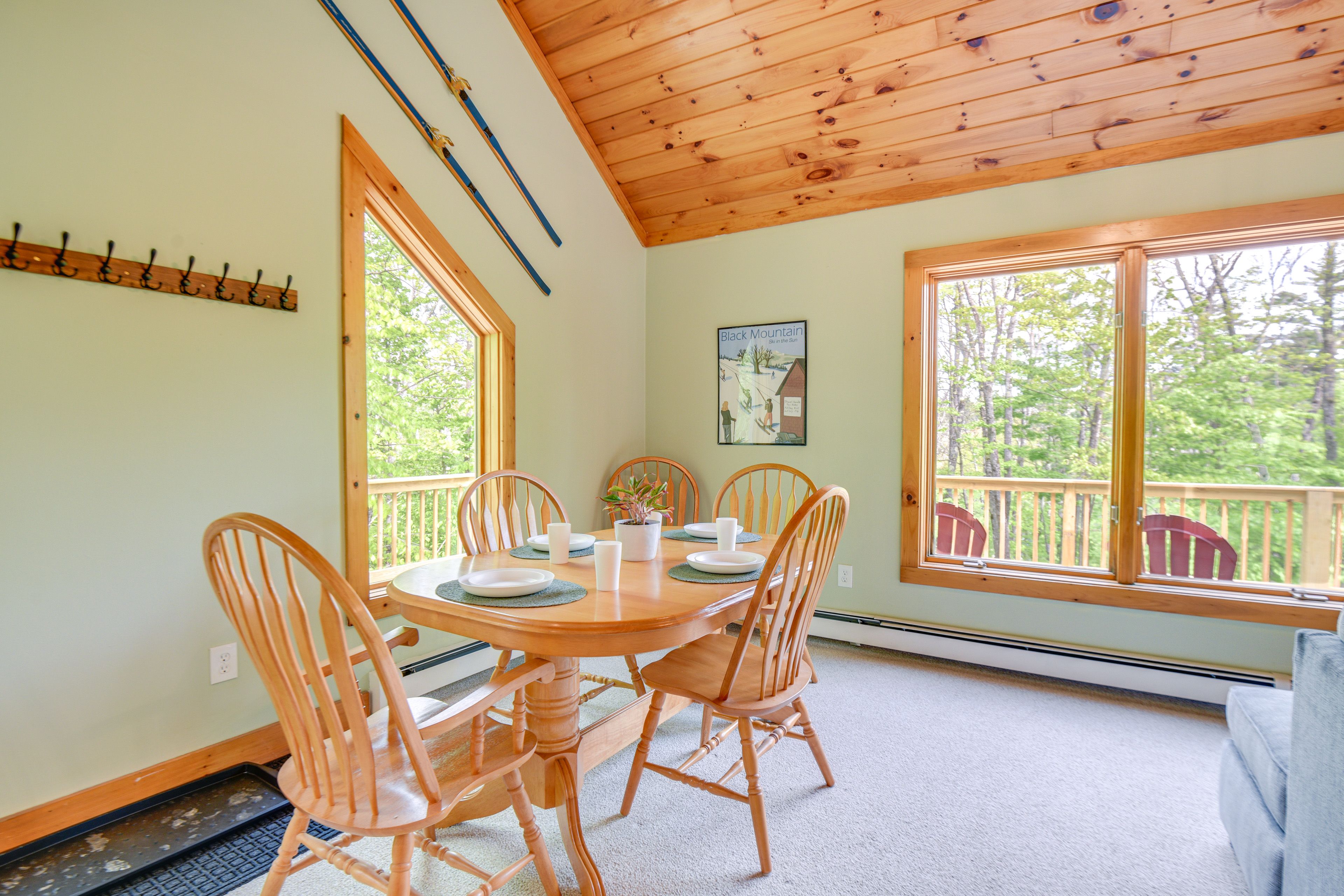 Dining Area | Dishware & Flatware | Main Level