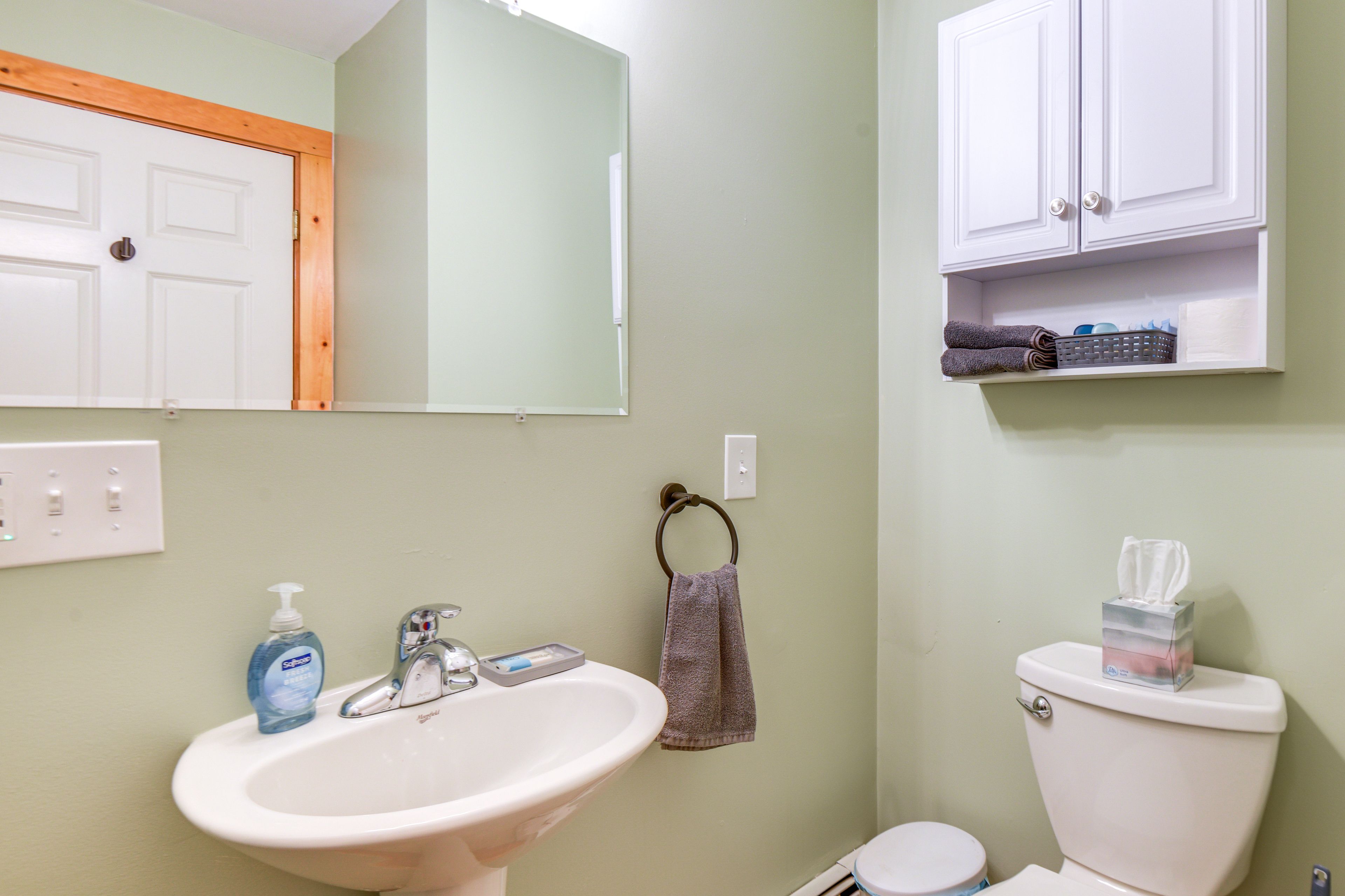Full Bathroom | Main Level