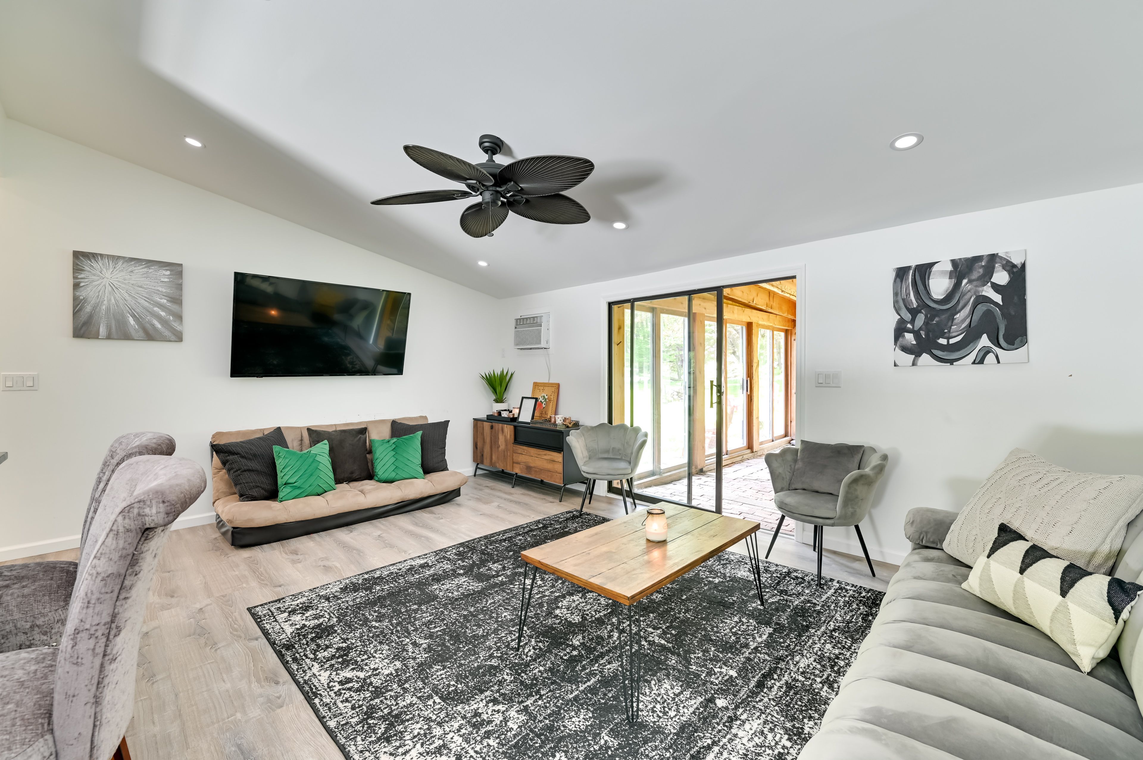 East Durham Vacation Rental | 2BR | 2BA | 1,500 Sq Ft | 4 Steps to Enter