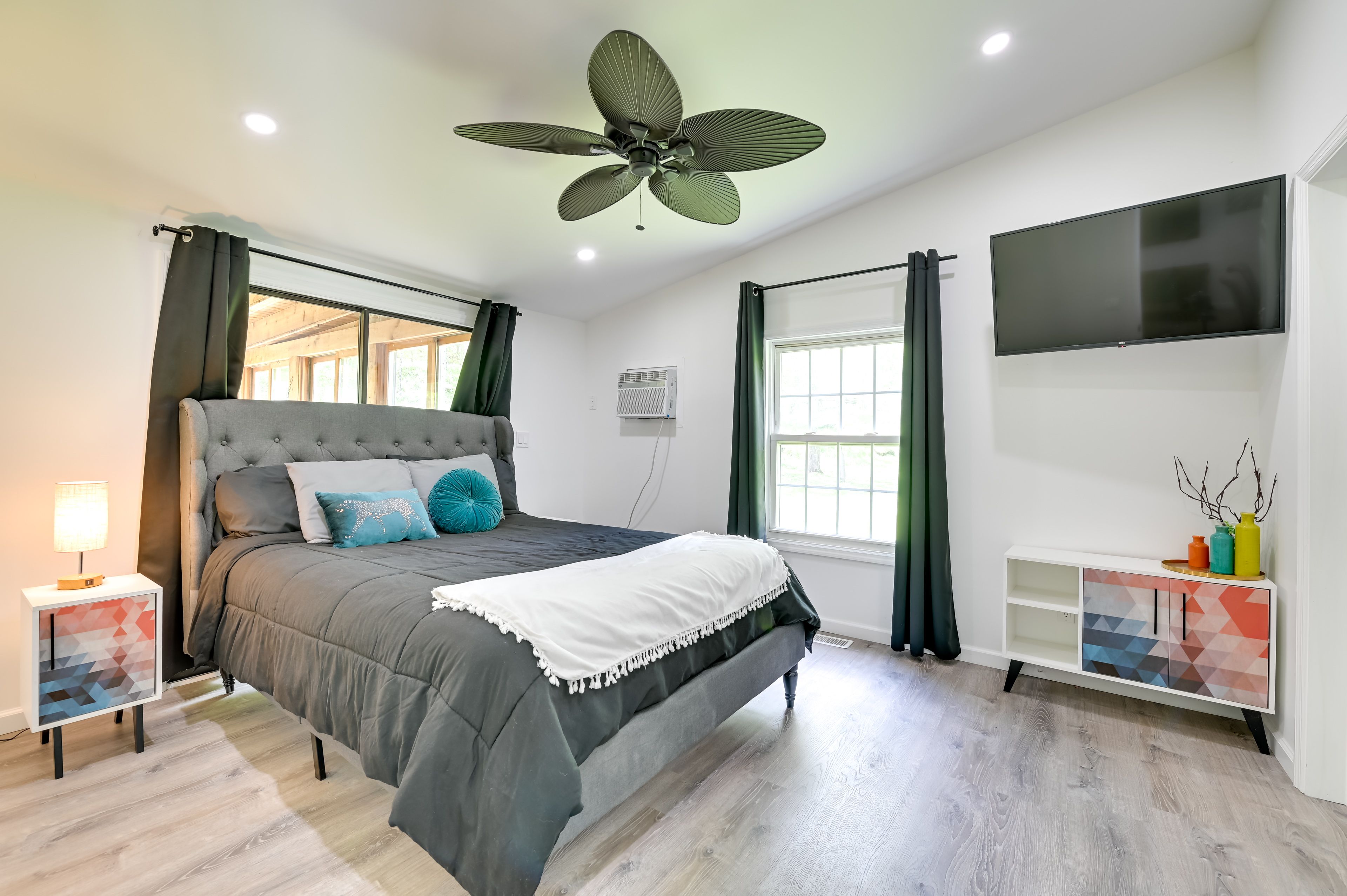 Bedroom 1 | Queen Bed | Linens Provided | Smart TV